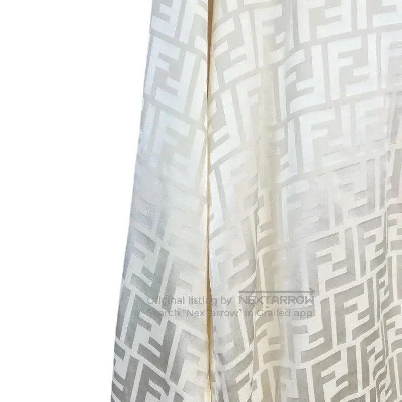 Fendi Fendi Women's Silk Long Sleeve Shirt in White . Size L / US 10 / IT 46 - 4 Thumbnail