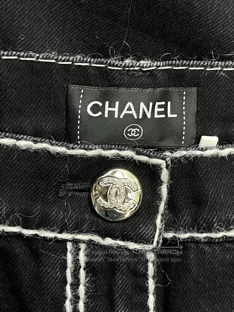 Chanel Chanel 24N black white-bordered jeans Size 28" / US 6 / IT 42 - 7 Thumbnail