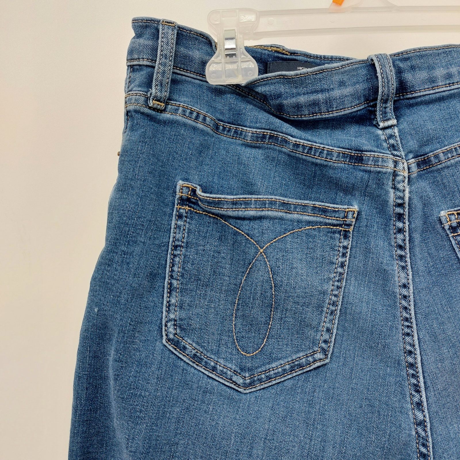 Calvin Klein Calvin Klein Jeans Blue Jean Cut off Roll Short Daisy Dukes Size 32" / US 10 / IT 46 - 11 Thumbnail