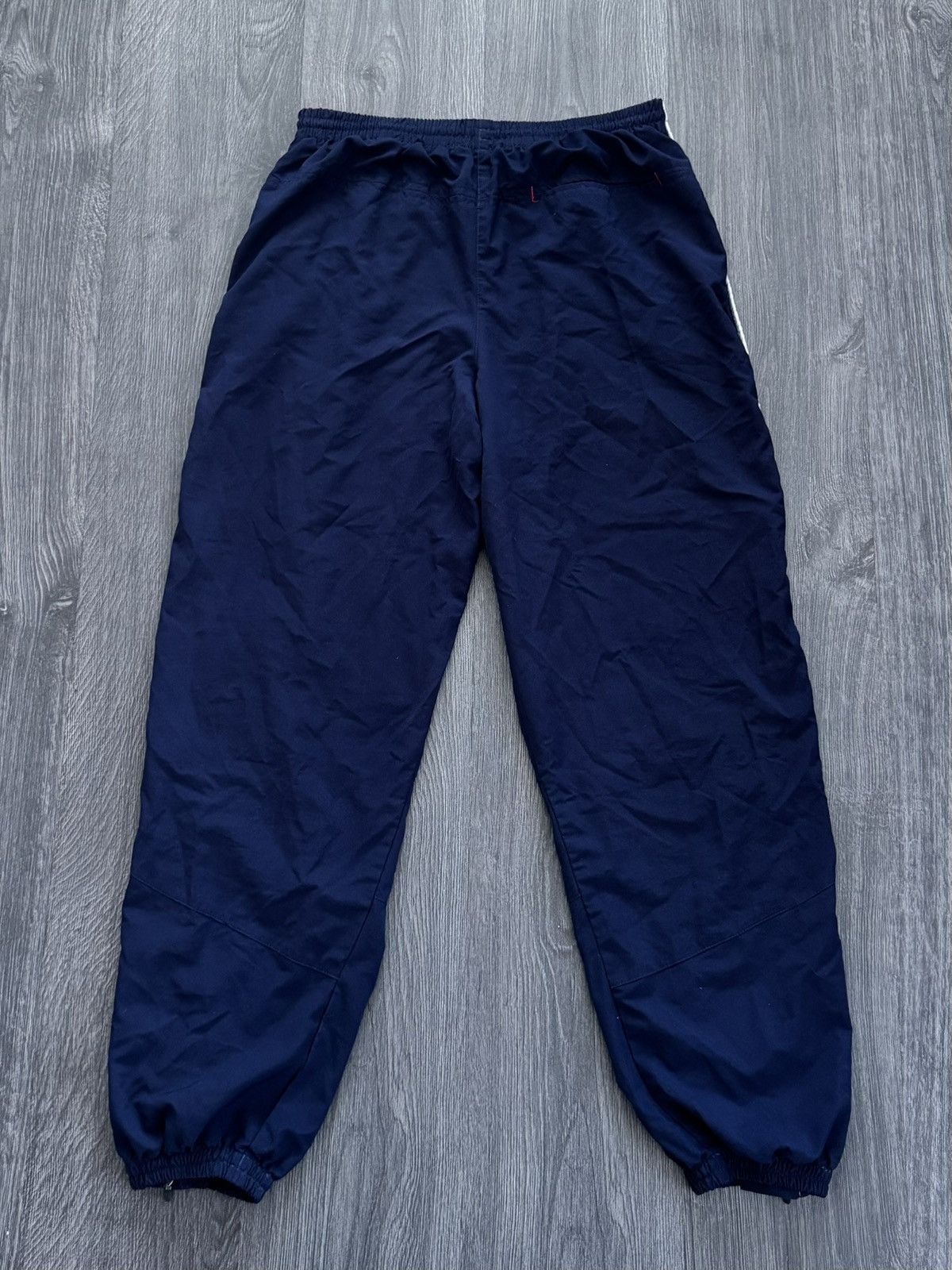 Umbro Vintage Umbro Navy Track Pants Size US 34 / EU 50 - 6 Thumbnail