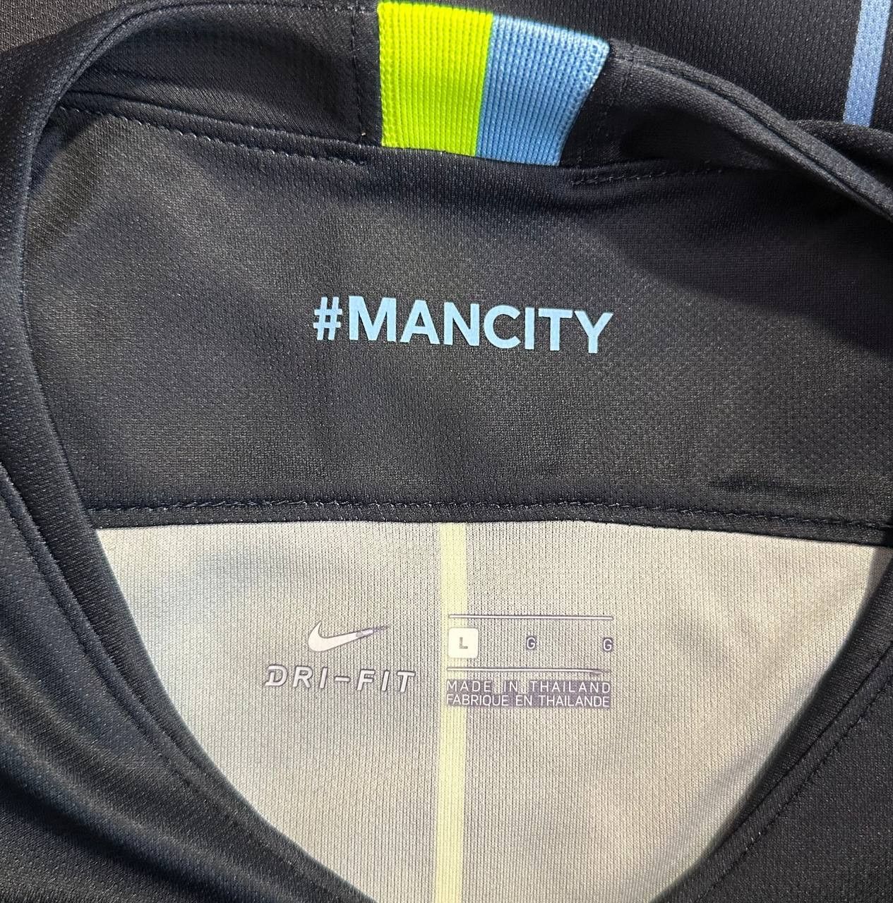 Nike Manchester City Away 2018 2019 Nike Football Jersey Shirt Size US L / EU 52-54 / 3 - 7 Thumbnail