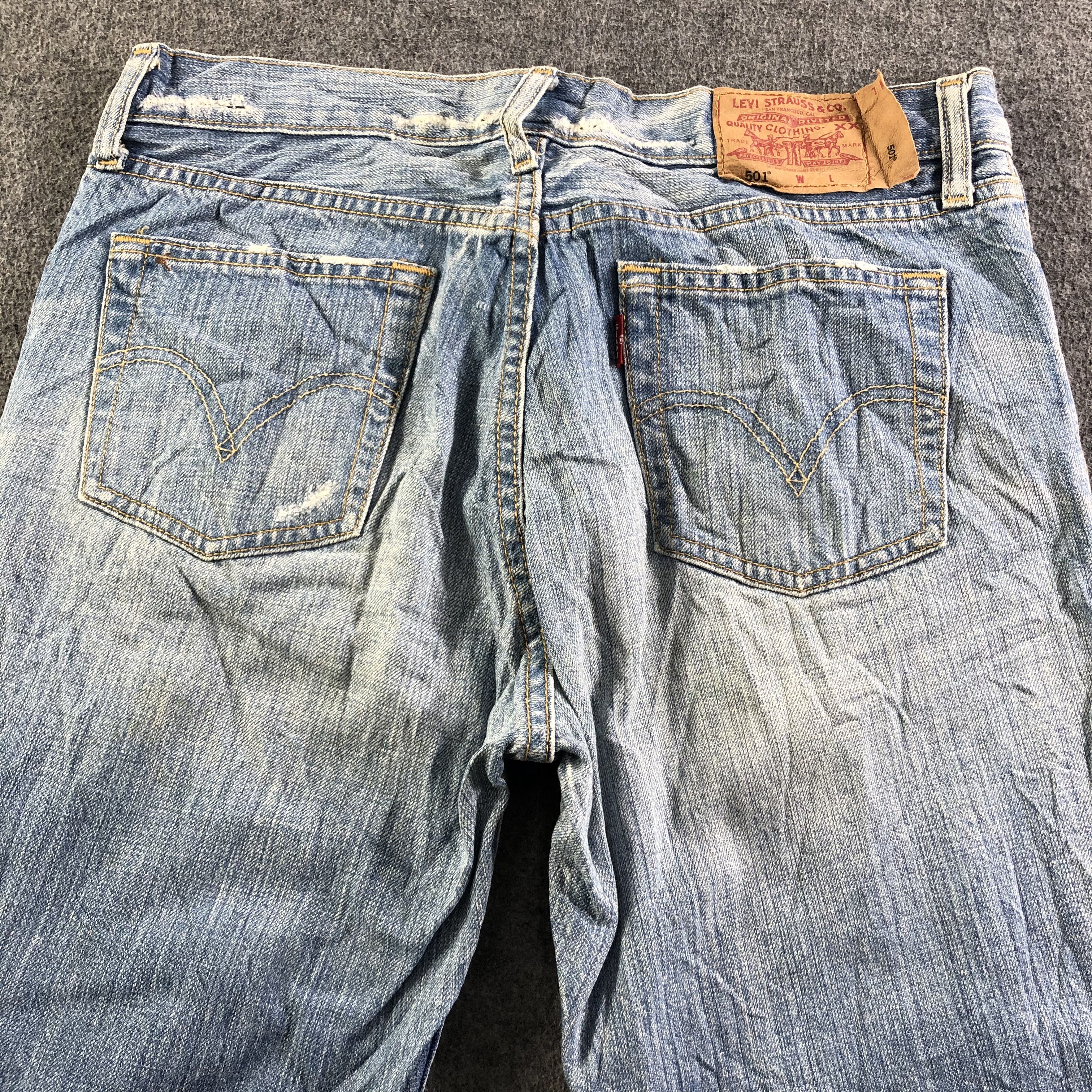 Levi's 90s Vintage Blue Wash Levis 501 Jeans-J3572 Size 31" - 4 Thumbnail