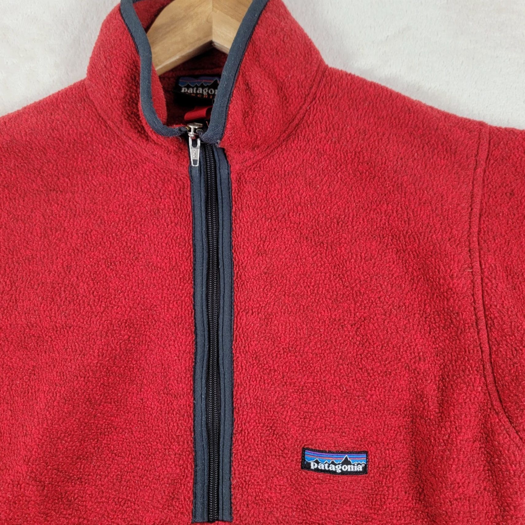 Patagonia VINTAGE Patagonia Synchilla Marsupial Pullover 1/4 Zip Red Blue Mens S Jacket Size S / US 4 / IT 40 - 4 Thumbnail