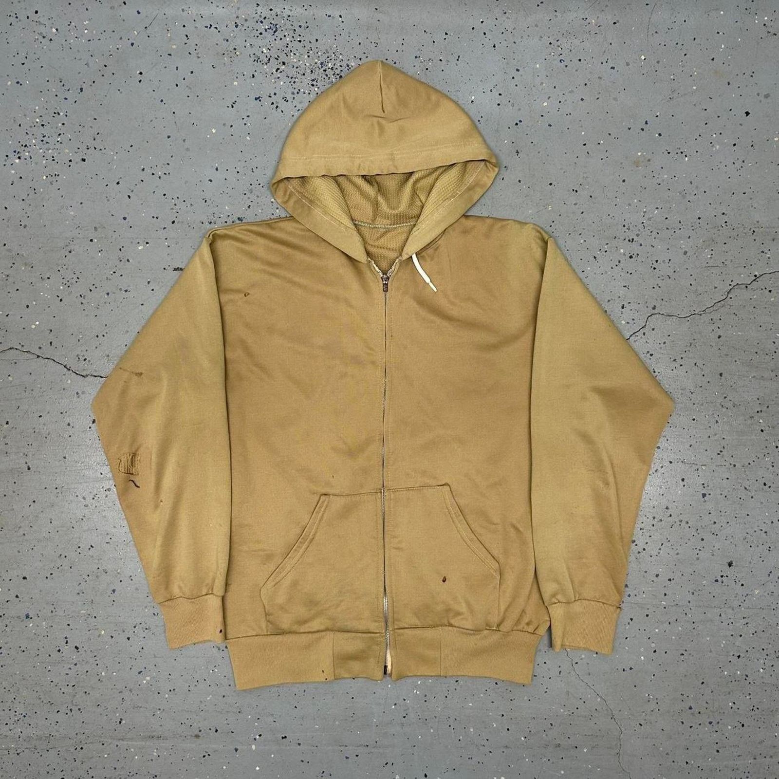 VTG 70s/80s Khaki zip-up hoodie with a worn distressed look
