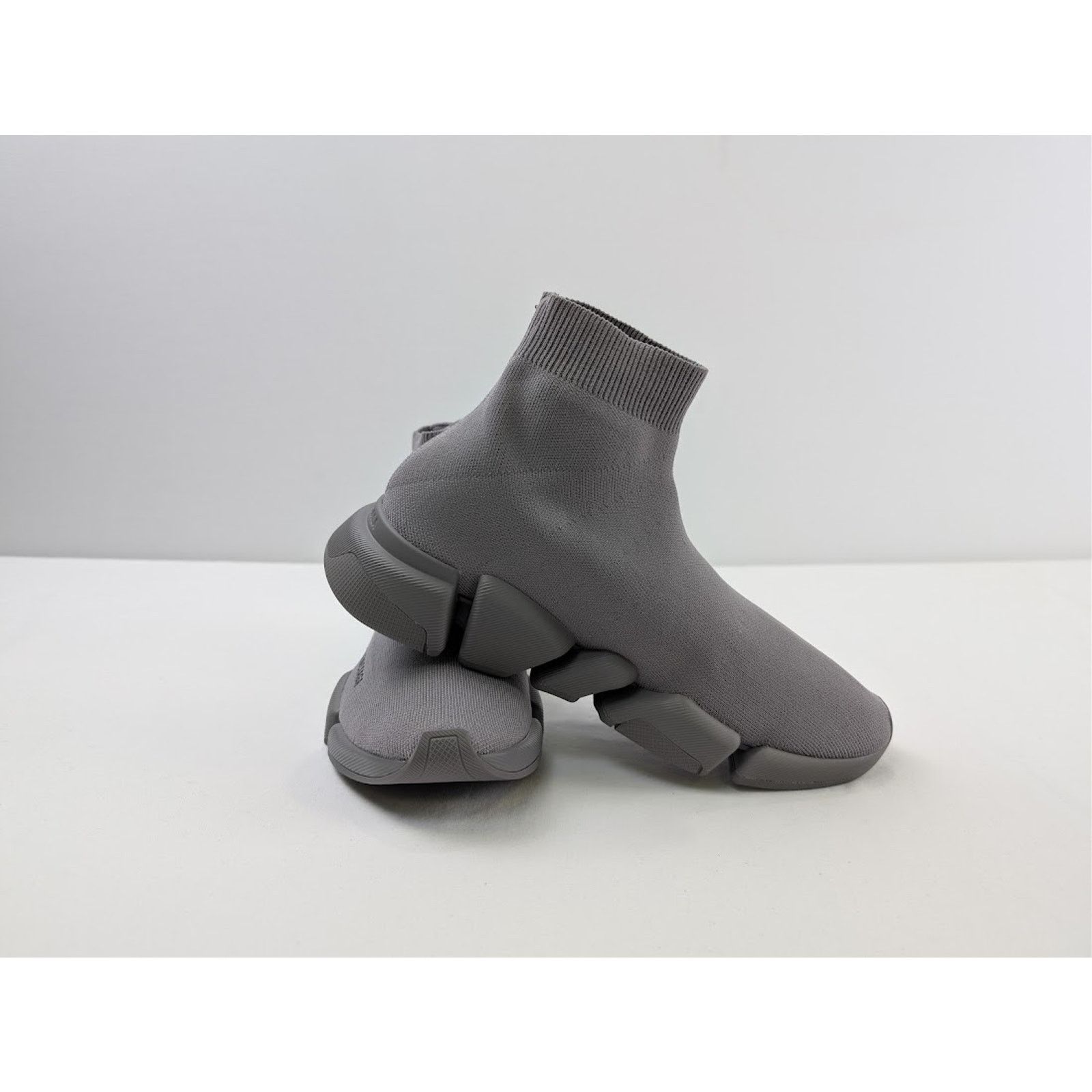 Balenciaga o1rshd1 Speed 2.0 Graffiti New Re Cycled Sneakers Dark Grey Size US 10 / EU 43 - 12 Thumbnail