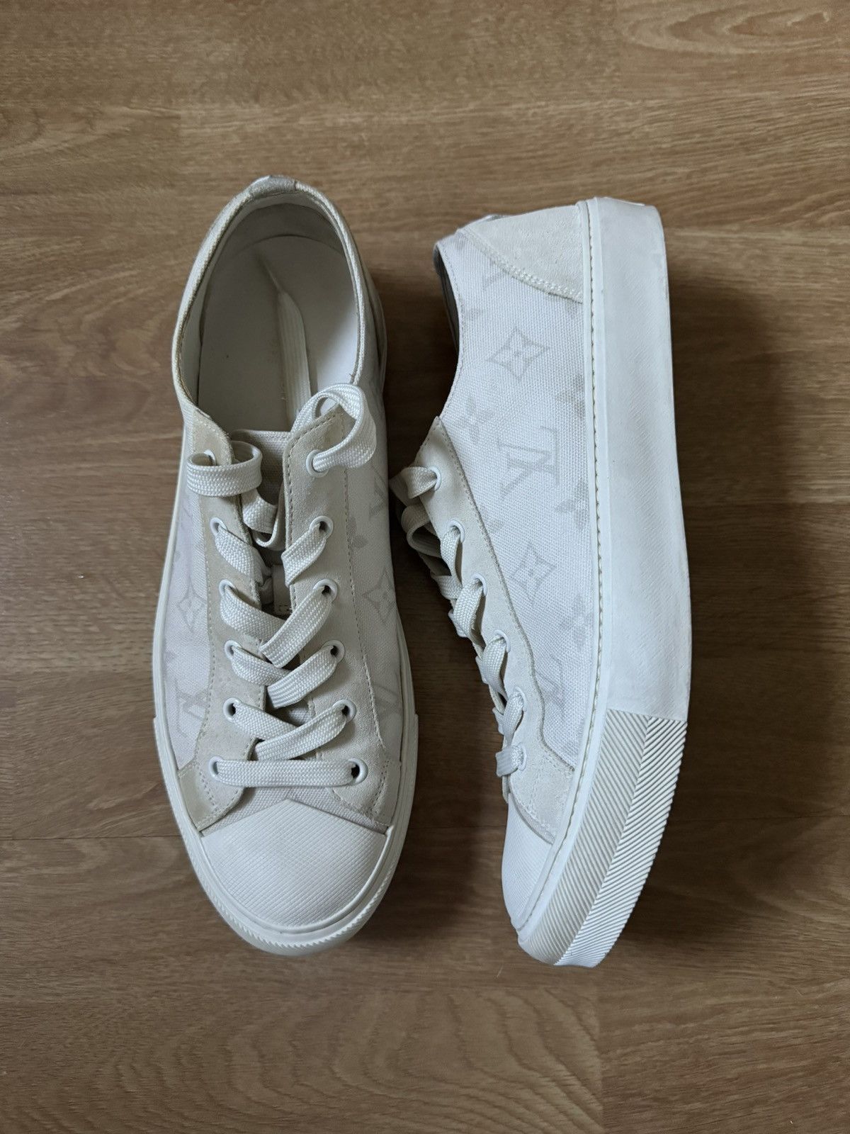 Fragment Design × Louis Vuitton Louis Vuitton x Fragment Low Top Shoes Size US 9.5 / EU 42-43 - 1 Thumbnail