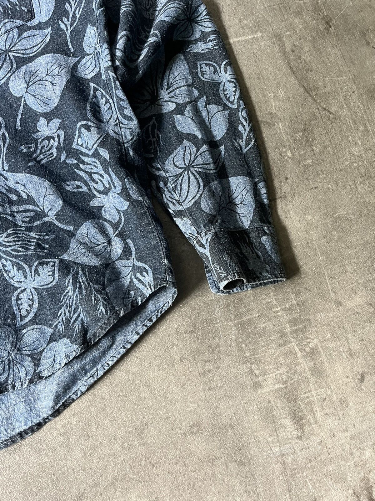 Our Legacy Our Legacy hemp floral button up shirt blue navy Size US M / EU 48-50 / 2 - 3 Thumbnail