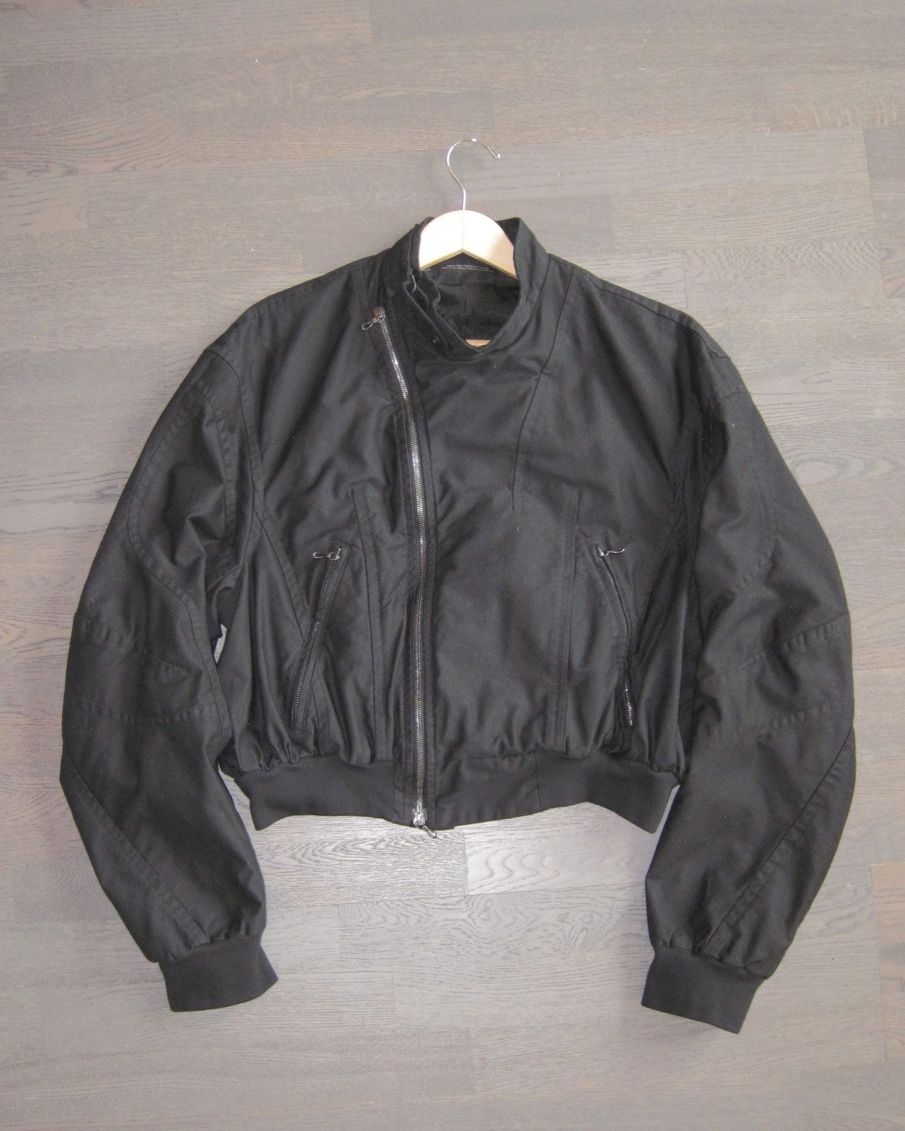 Julius AW25 cropped moleskin military bomber jacket Size US M / EU 48-50 / 2 - 1 Thumbnail