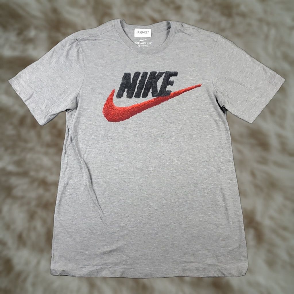 Nike Nike Dri-Fit Shirt Men's Size Small Gray Casual Short Sleeve Swoosh Sports Size US S / EU 44-46 / 1 - 1 Thumbnail