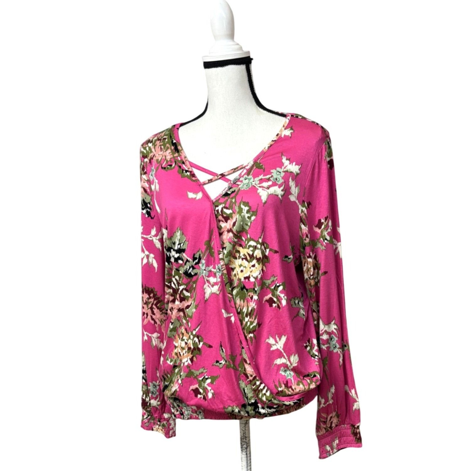 Other Style & Co Floral-Print Smocked Surplice Top, Pink Vintage Size M / US 6-8 / IT 42-44 - 3 Thumbnail