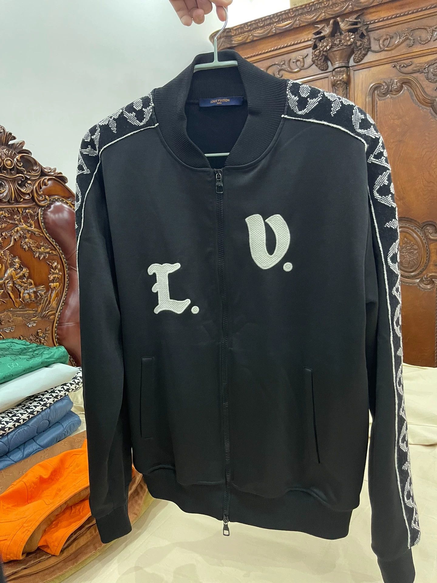 Louis Vuitton LV Embroidered Logo Side Monogram L Jacket New Size US L / EU 52-54 / 3 - 1 Thumbnail