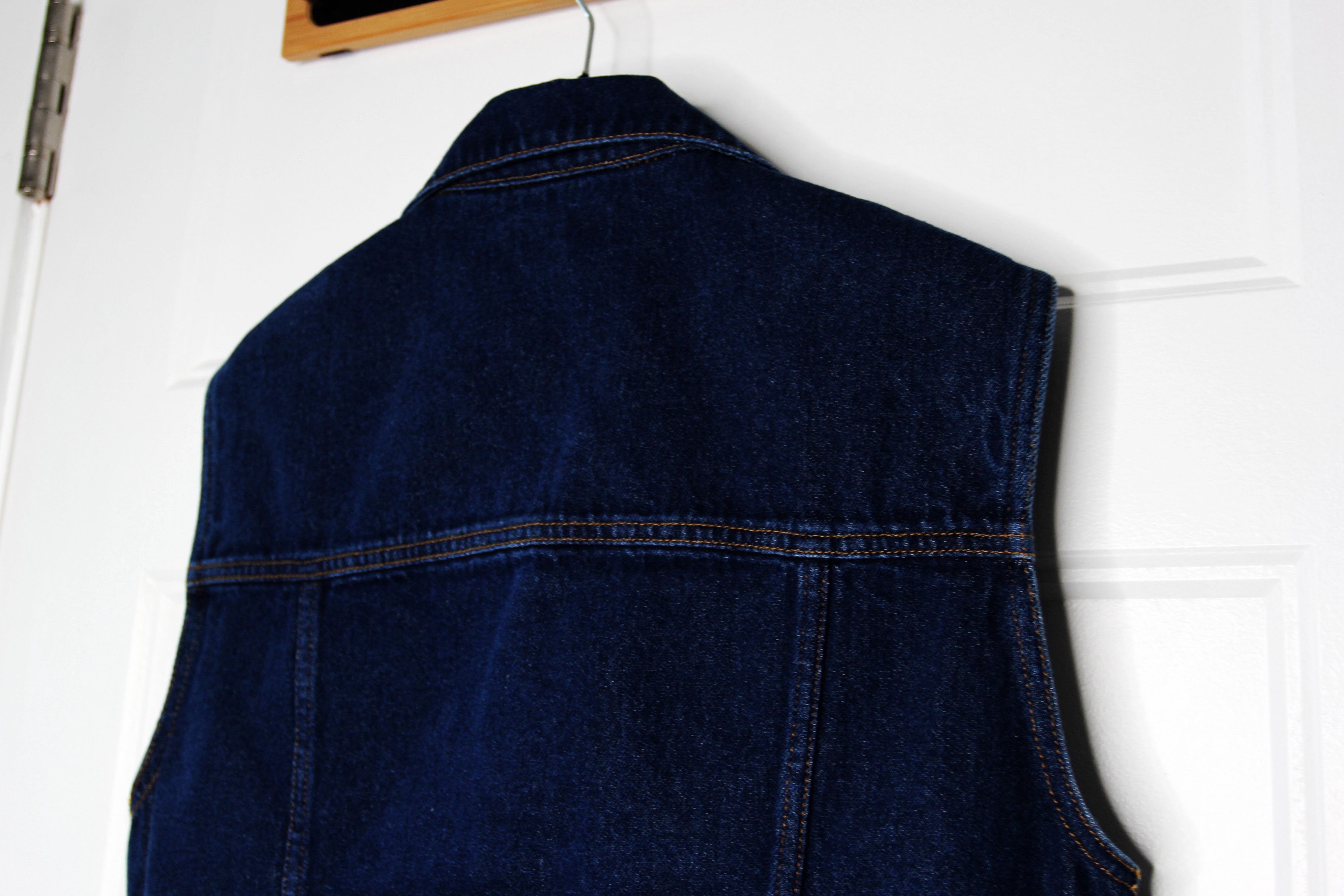 Ernest W. Baker BNWT SS23 ERNEST W. BAKER SLEEVELESS DENIM JACKET 52 Size US L / EU 52-54 / 3 - 6 Thumbnail