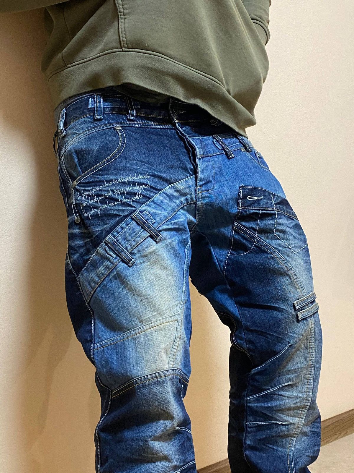 Japanese Brand Vintage Japrag Japanese Avant Garde Jeans Denim Rare Faded Size US 36 / EU 52 - 24 Thumbnail