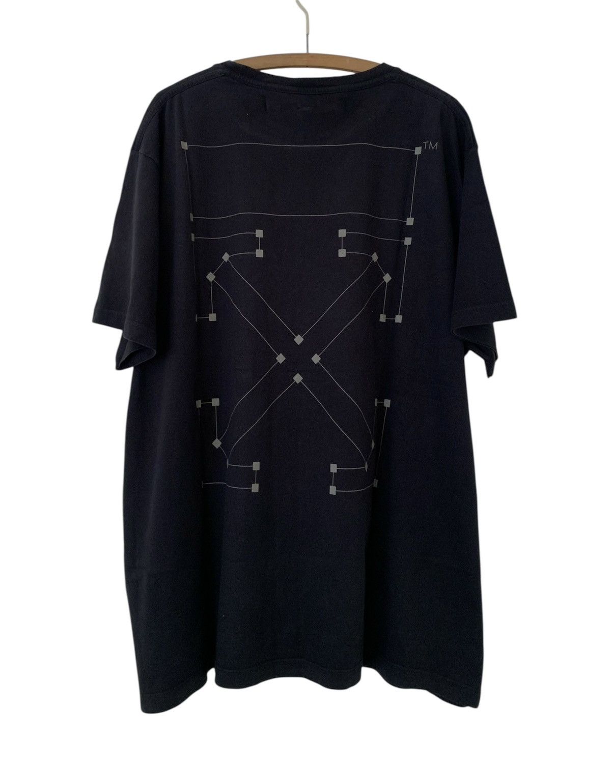 Off-White OFF WHITE Virgil Abloh 2020 Backbone Arrow Print tee Size US L / EU 52-54 / 3 - 1 Thumbnail