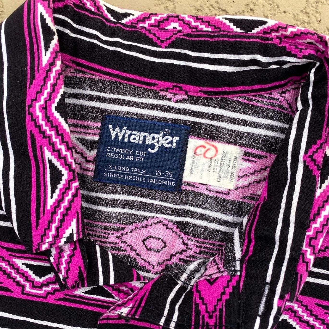 Wrangler VINTAGE Wrangler Western Shirt Mens XXL Pink Southwest 1990s Western Look Mens XXL Pink Southwest 1990s Size US XXL / EU 58 / 5 - 3 Thumbnail