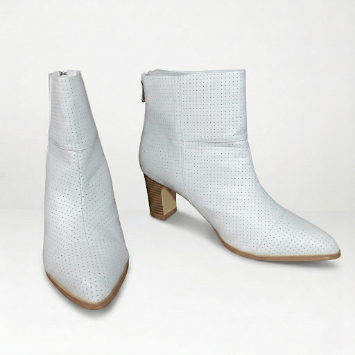 Other Midnight Velvet Size 9.5 Boots Ankle Booties Pinhole Perfora Size US 9.5 / IT 39.5 - 1 Thumbnail