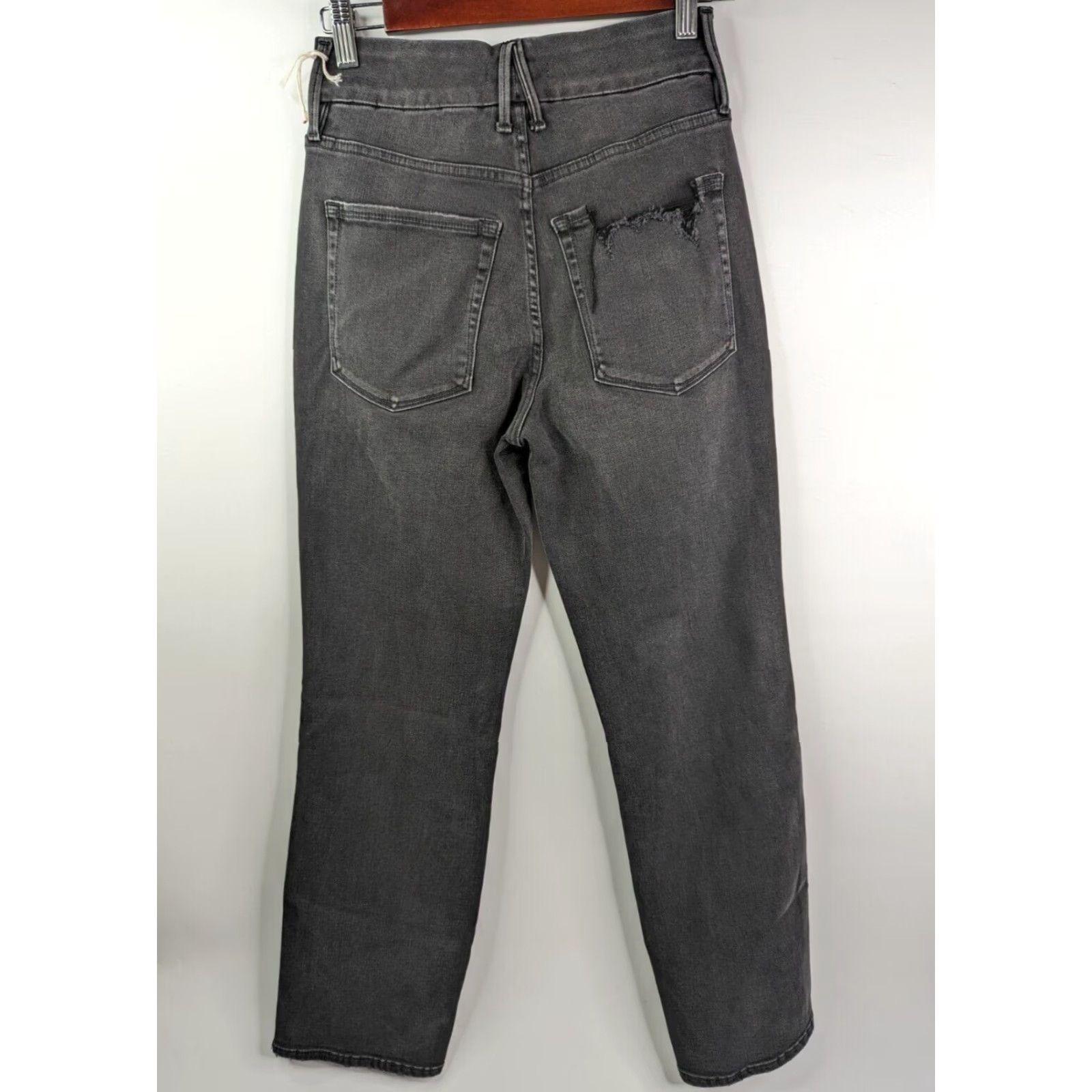 Good American Good American Womens Jeans Black Distressed Straight Leg Size 4 Regular Rise High 10.5in + Denim Slim Fit N/A Size ONE SIZE - 4 Thumbnail
