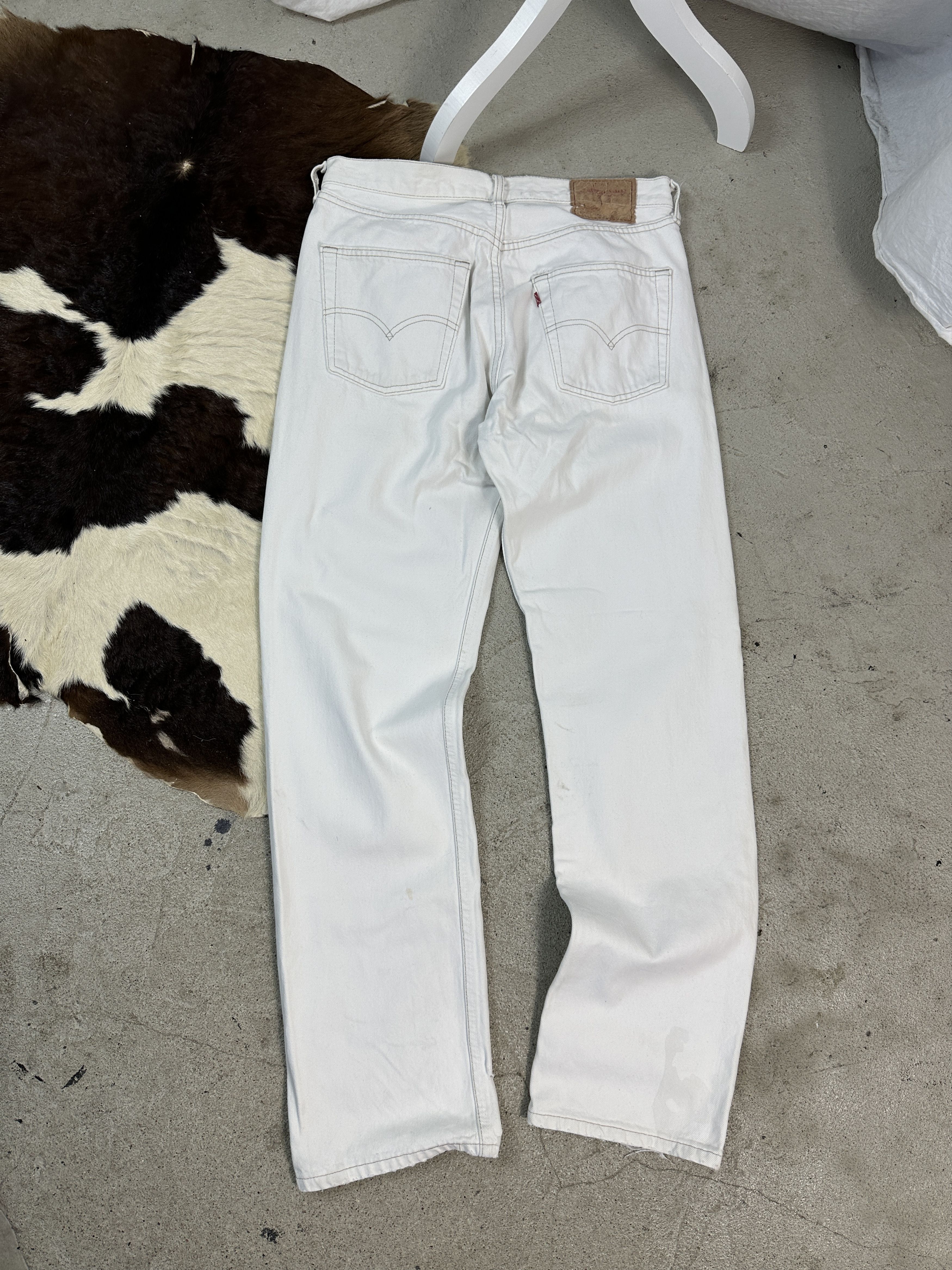 Levi's × Vintage Vintage Archive Casual Levi’s 501 90s Jeans Size US 32 / EU 48 - 1 Thumbnail