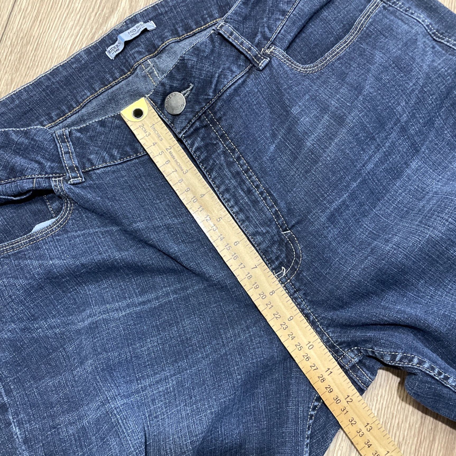 Lee Lee Jeans Women's Plus Size 18 Medium Blue Mid Rise Straight Leg Denim Size 40" / US 18 - 6 Thumbnail