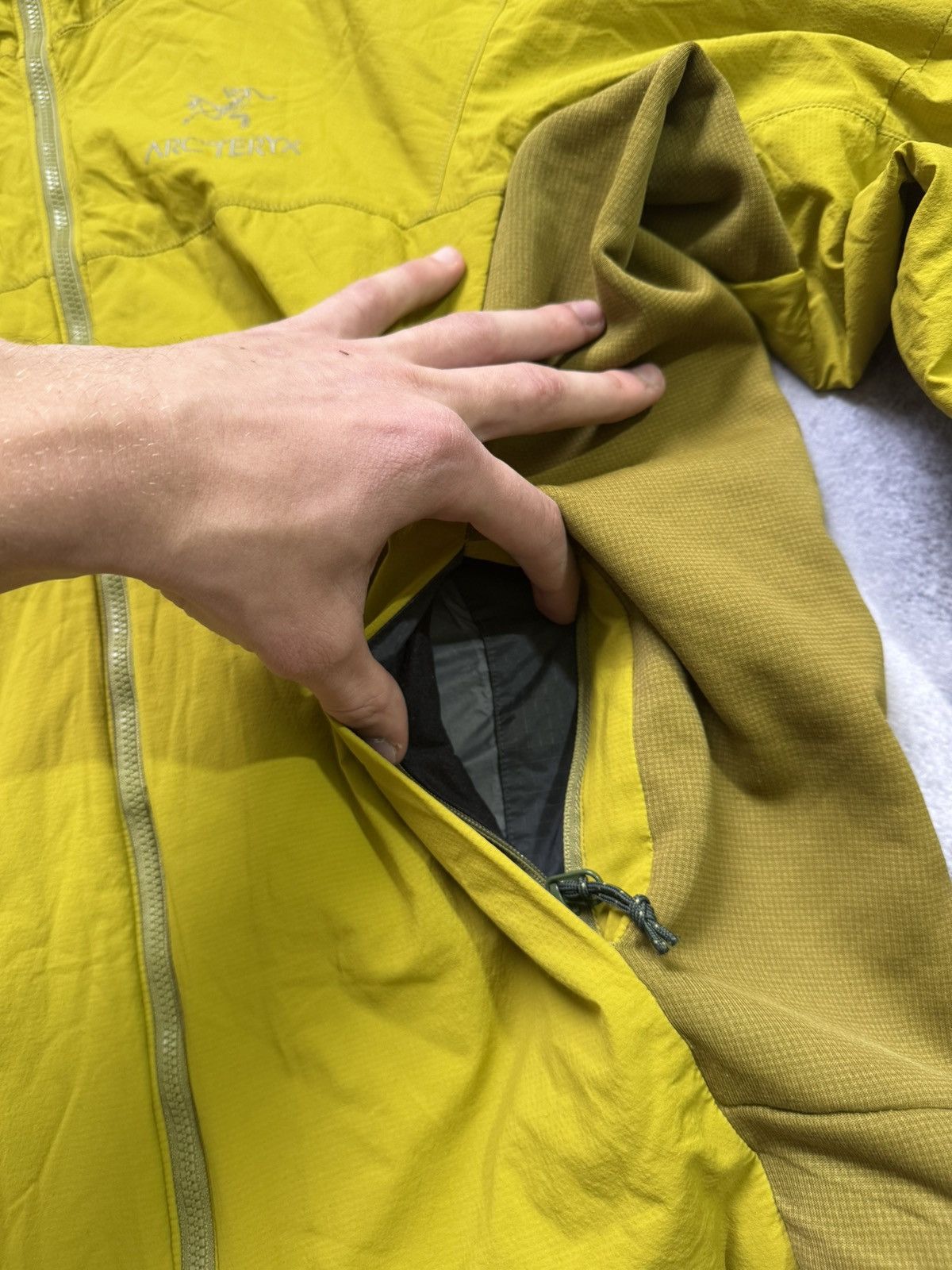 Arc'teryx Vintage Arcteryx Atom LT Hoodie Jacket Size US M / EU 48-50 / 2 - 9 Thumbnail