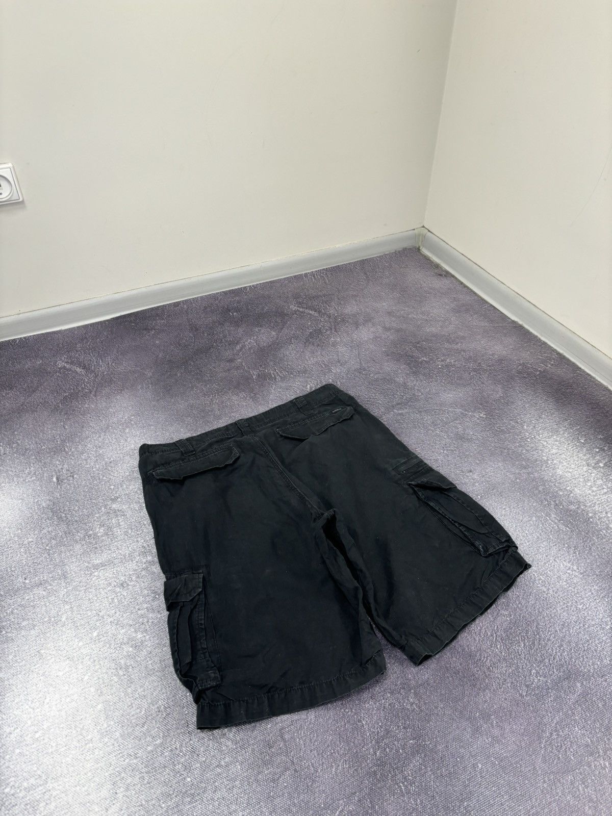 Lee Vintage Lee Dungarees Y2K Military Hype Black Cargo Shorts Size US 34 / EU 50 - 13 Thumbnail