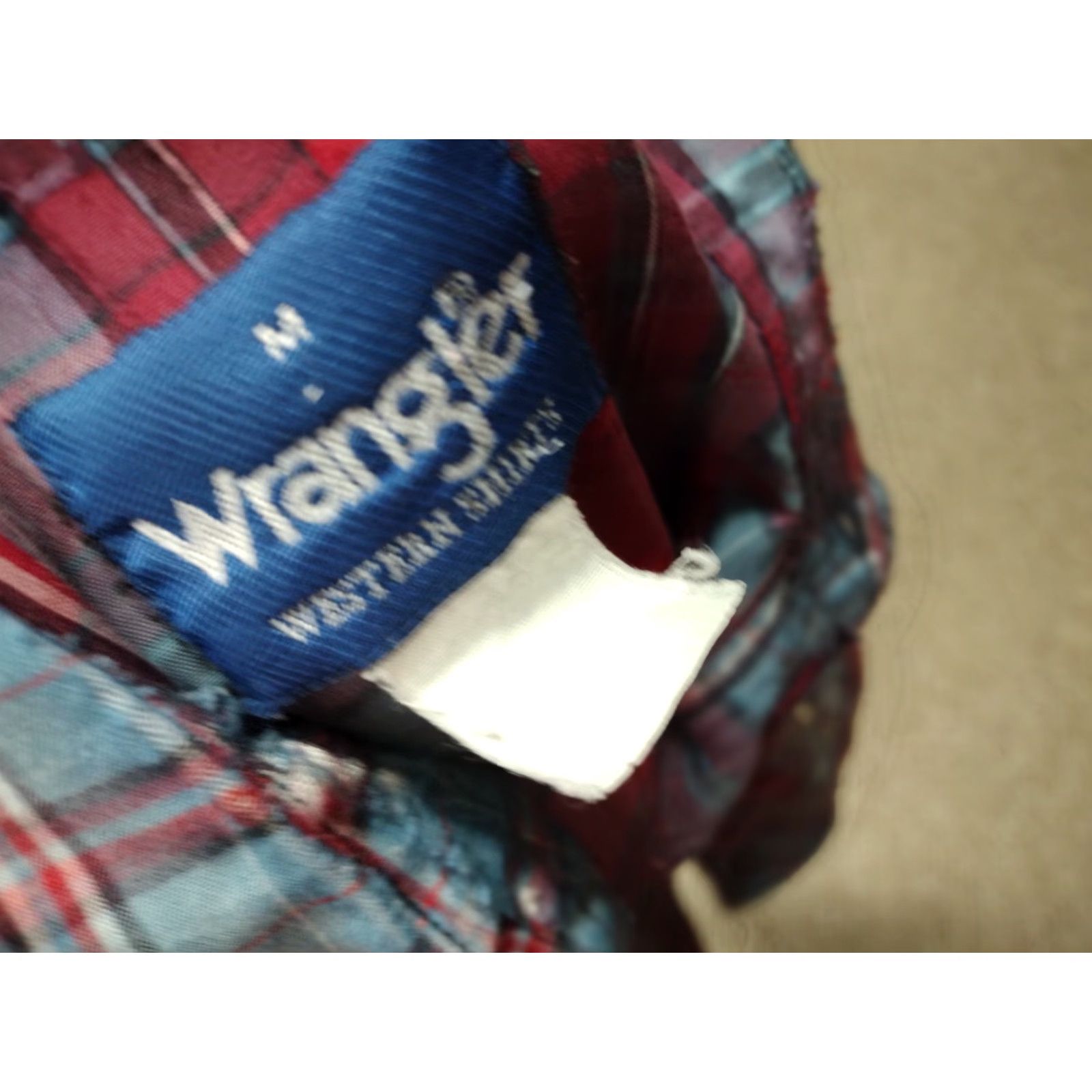 Wrangler VINTAGE Wrangler Western Snap Shirt Plaid Distress M Mens Shirt Size US M / EU 48-50 / 2 - 2 Thumbnail