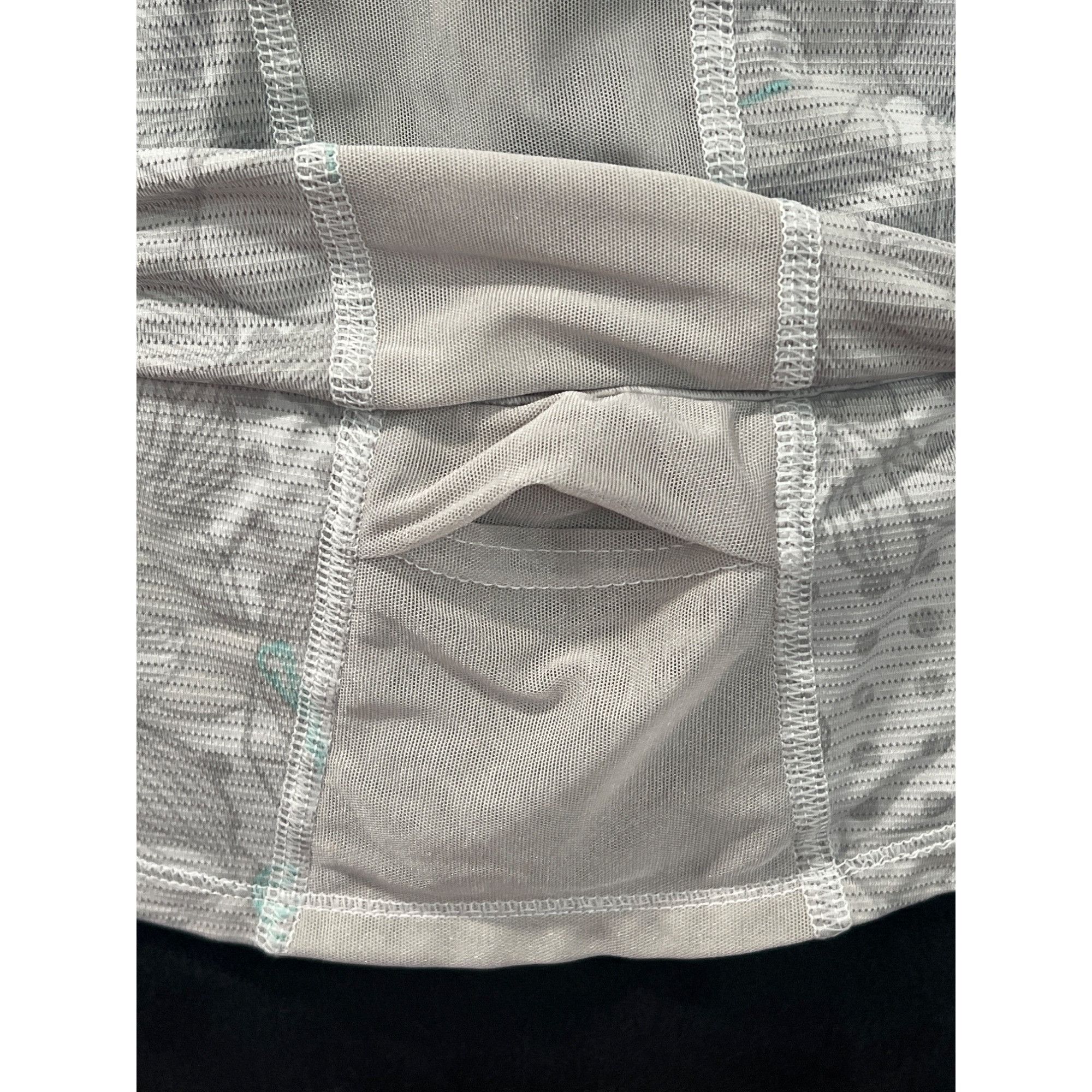 Lululemon Lululemon Womens Gray & Teal Racerback Athletic Tank Top Siz Size S / US 4 / IT 40 - 3 Thumbnail