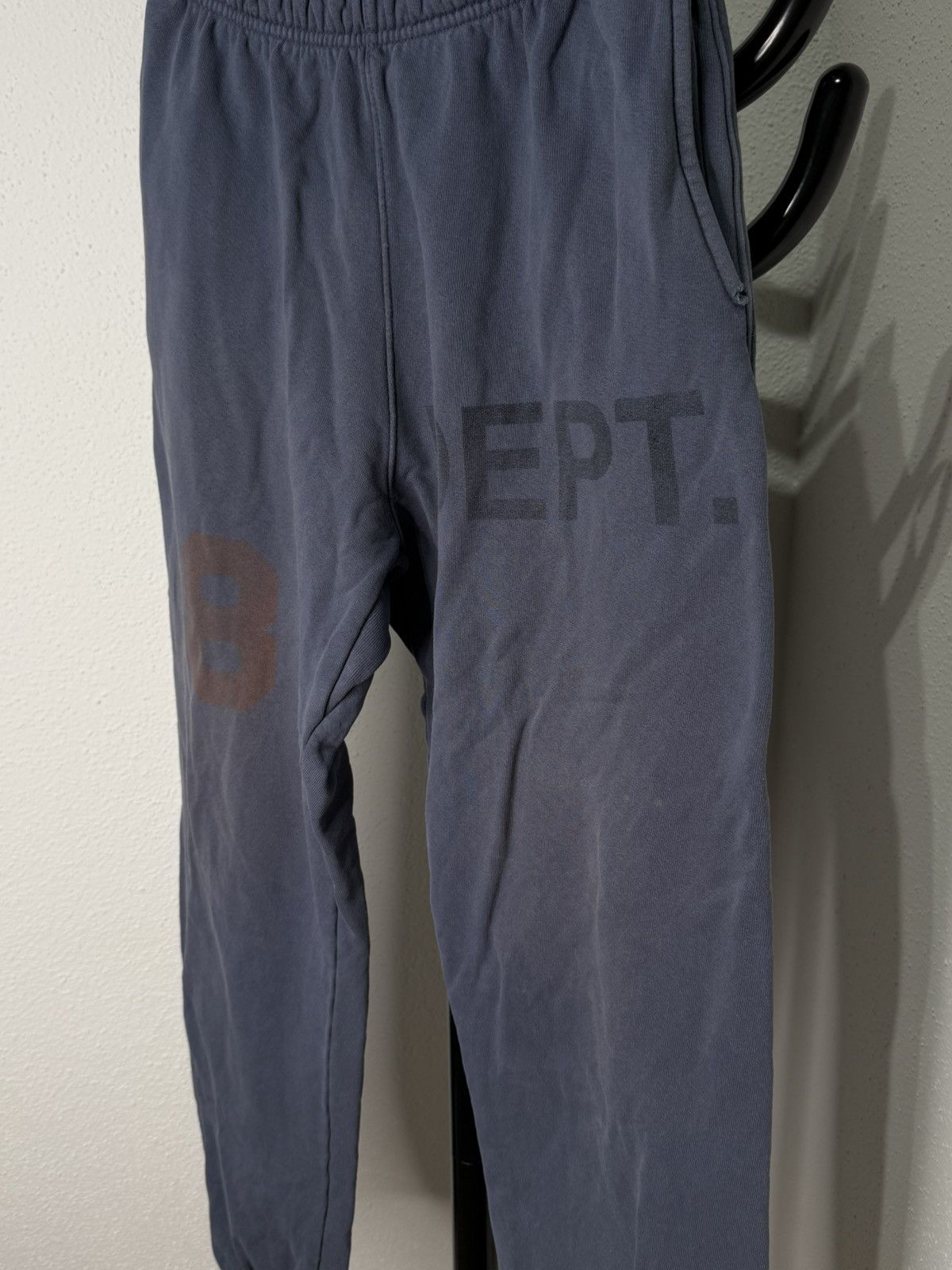 Gallery Dept. Gallery Dept. Logo 8 Sweatpants Size US 32 / EU 48 - 2 Thumbnail