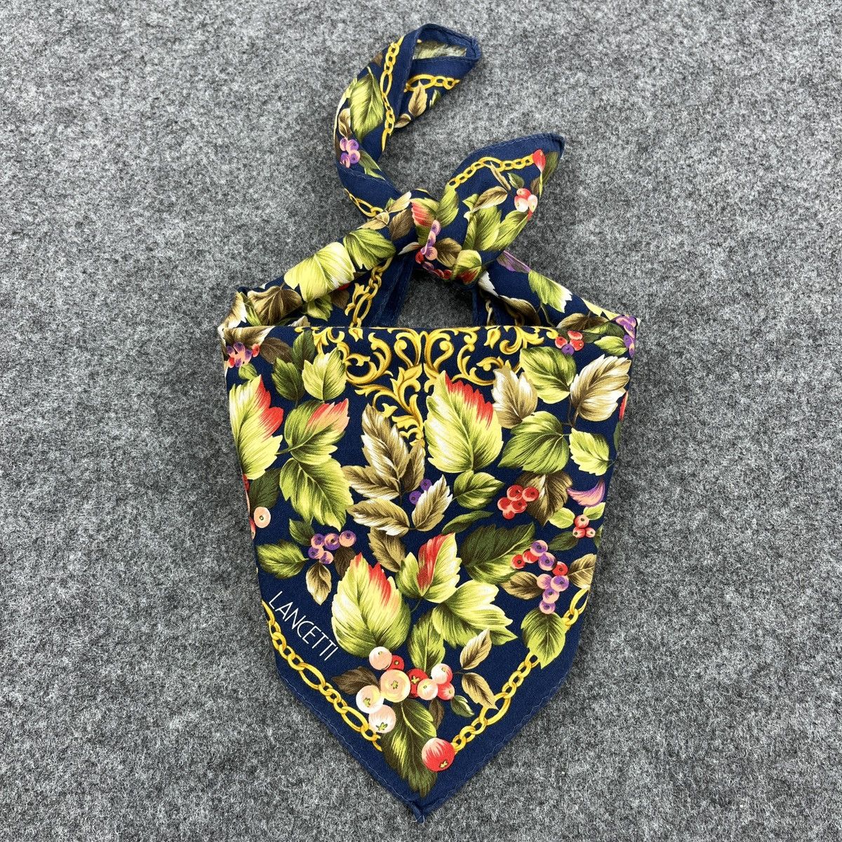 Vintage Lancetti Handkerchief / Bandana / Neckerchief B536 Size ONE SIZE - 3 Thumbnail