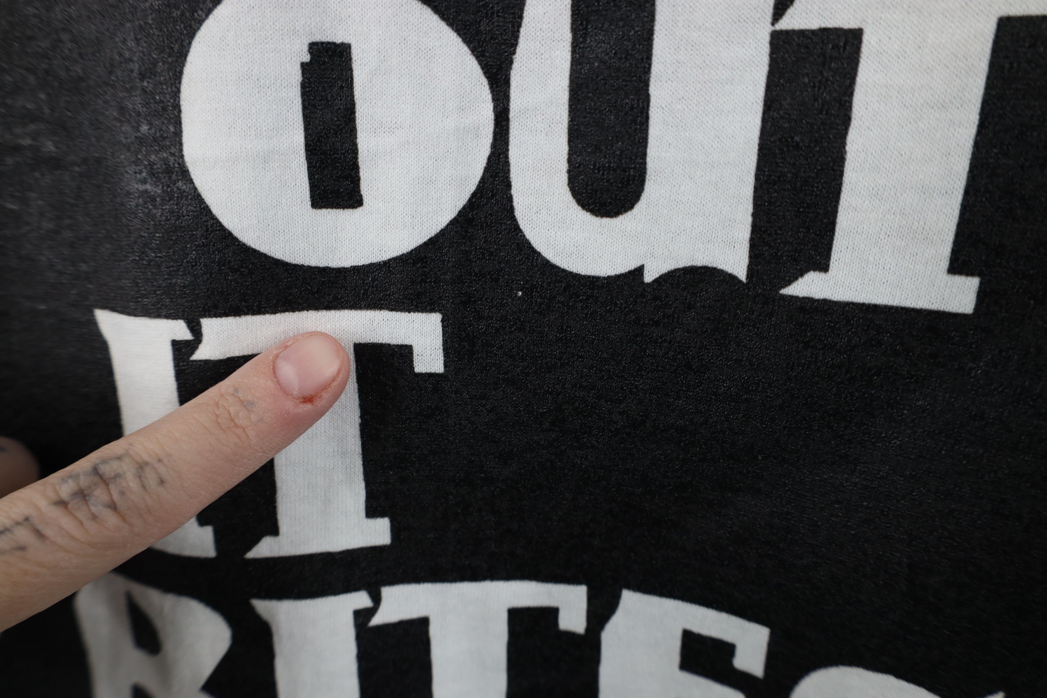 Vintage Vintage 90s Streetwear Card Life Without It Bites T-Shirt Size US XL / EU 56 / 4 - 5 Thumbnail