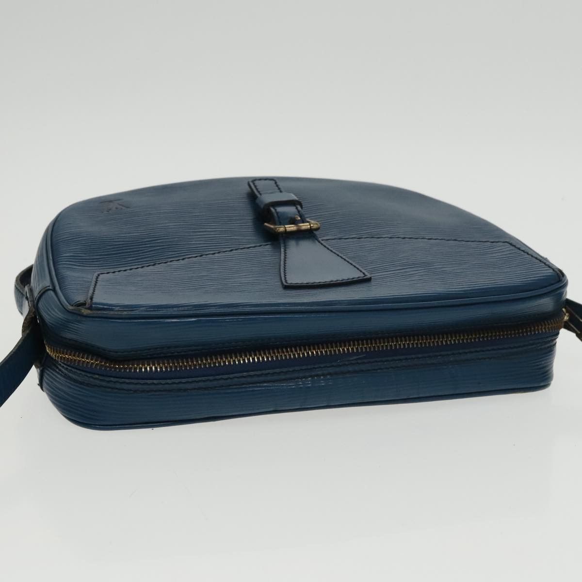 Louis Vuitton LOUIS VUITTON Epi June Feuille Shoulder Bag Blue M52155 Size ONE SIZE - 6 Thumbnail