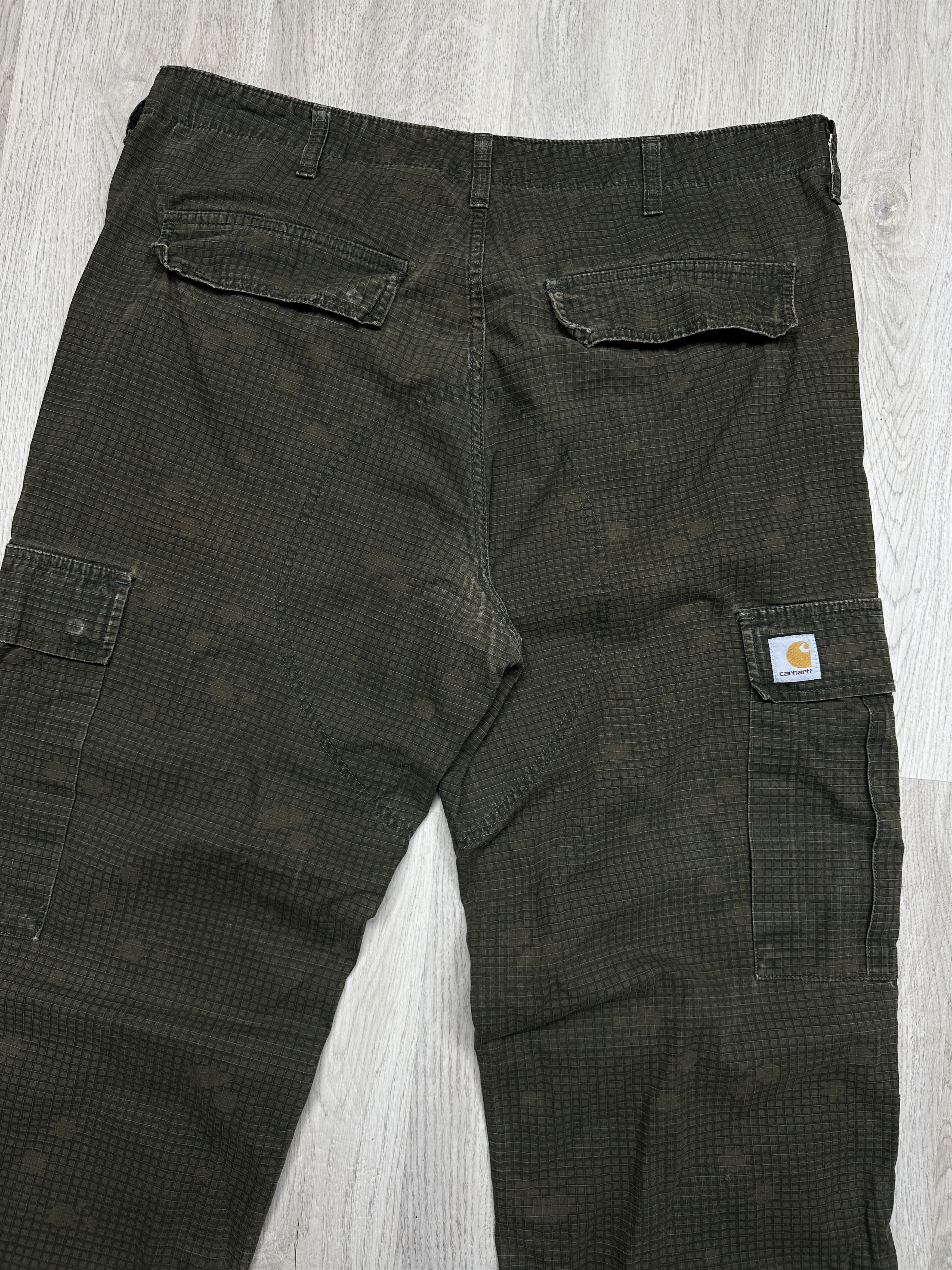 Carhartt Wip Carhartt WIP Mens Cargo Pants Workwear Size US 38 / EU 54 - 2 Thumbnail