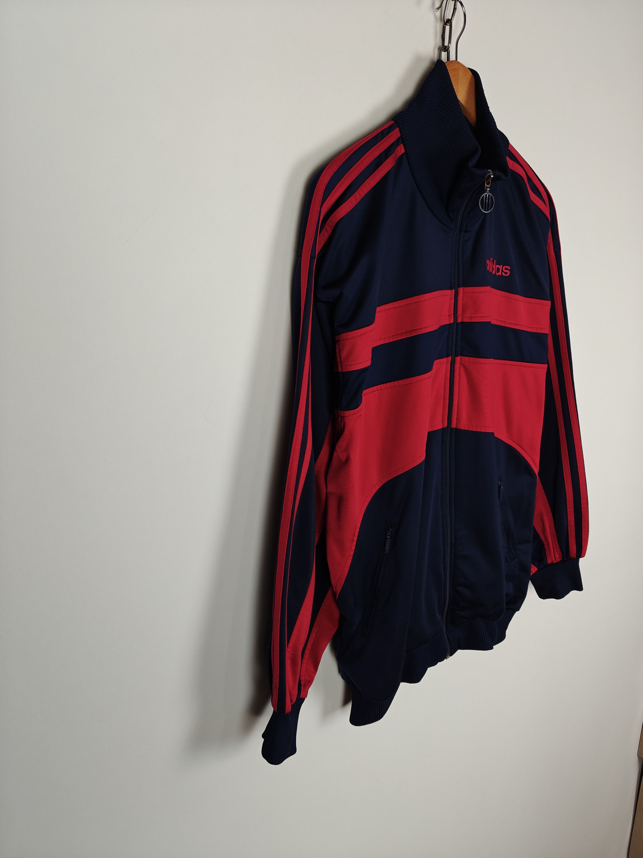Adidas Adidas VTG Track Top Jacket Blue/Red size L Size US L / EU 52-54 / 3 - 4 Thumbnail