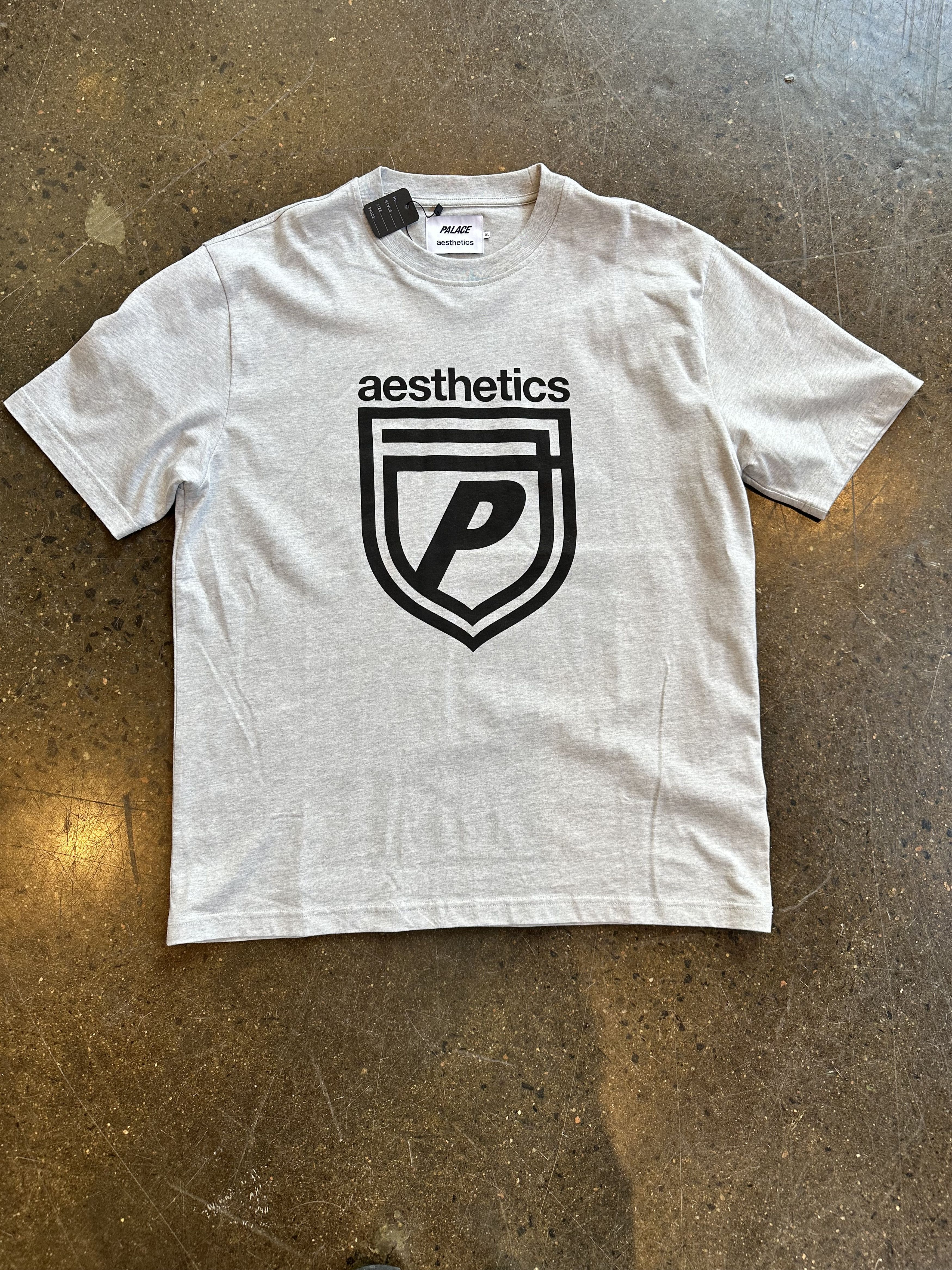 Other PALACE x AESTHETICS Tee XL Size US XL / EU 56 / 4 - 1 Preview