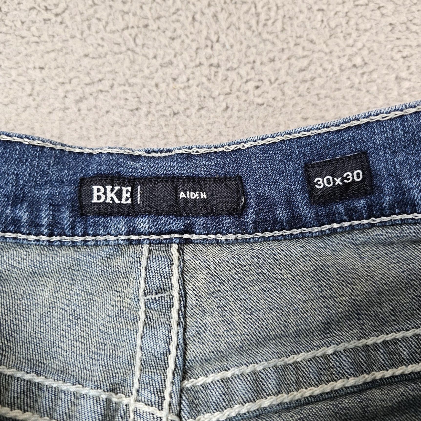 BKE BKE Aiden Jeans Mens 30x28 Light Wash Straight Leg Stretch Denim Denim Jeans 5-Pocket Embroidered Blue Cotton Blend Zip Fly Mens Size US 30 / EU 46 - 3 Thumbnail