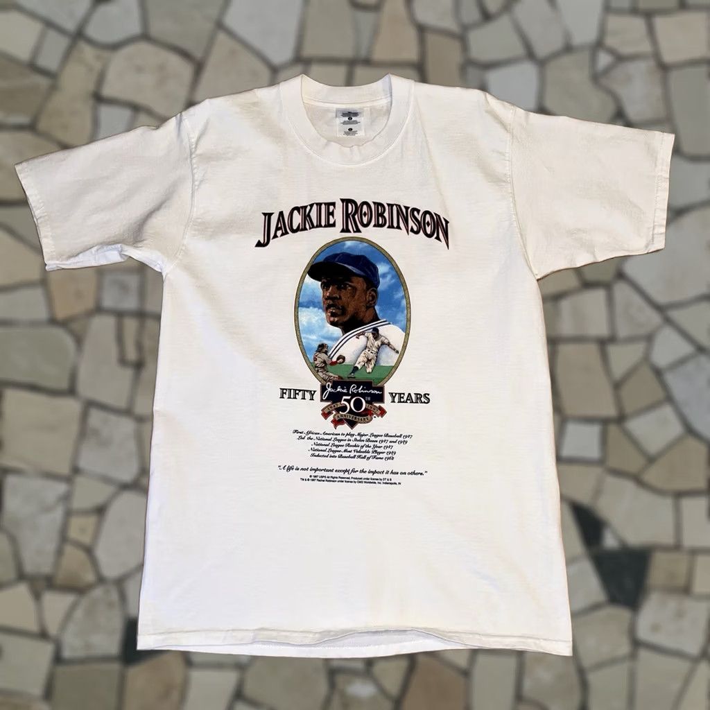 Gildan VINTAGE Jackie Robinson 50th Anniversary 1997 Tee Short Sleeve Men’s Large Baseball Shirt White Knit Cotton Logo Graphic Print Dodgers 90s Mens Size US 33 - 1 Thumbnail