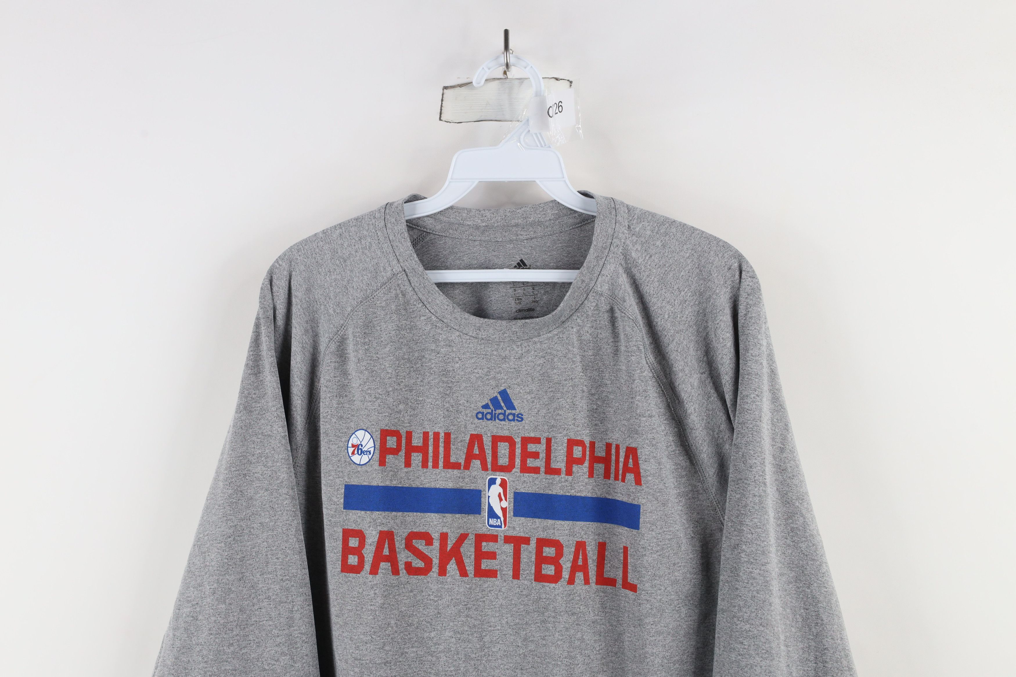 Adidas × Vintage Adidas Philadelphia 76ers Basketball Long Sleeve T-Shirt Size US L / EU 52-54 / 3 - 2 Thumbnail