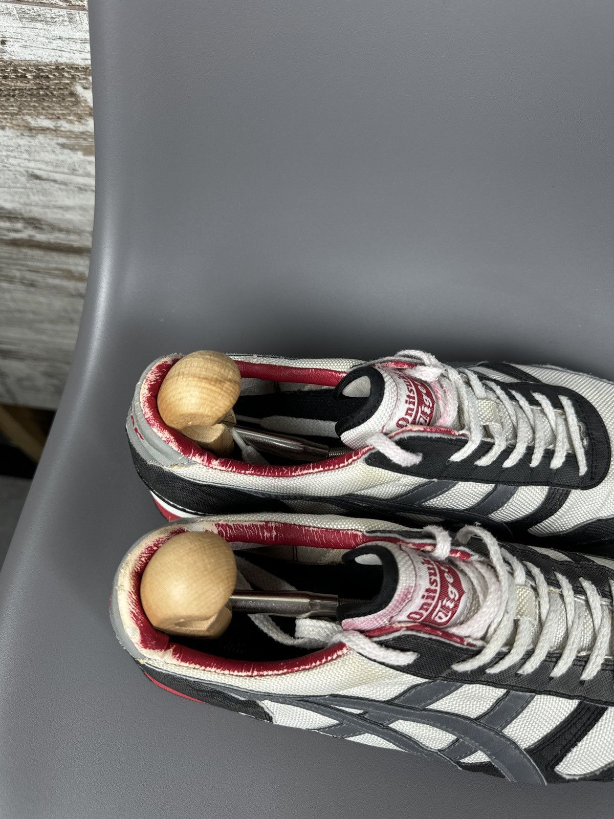 Asics × Vintage Mens Vintage ASICS onitsuka tiger low top sneakers rare y2k Size US 9 / EU 42 - 13 Thumbnail