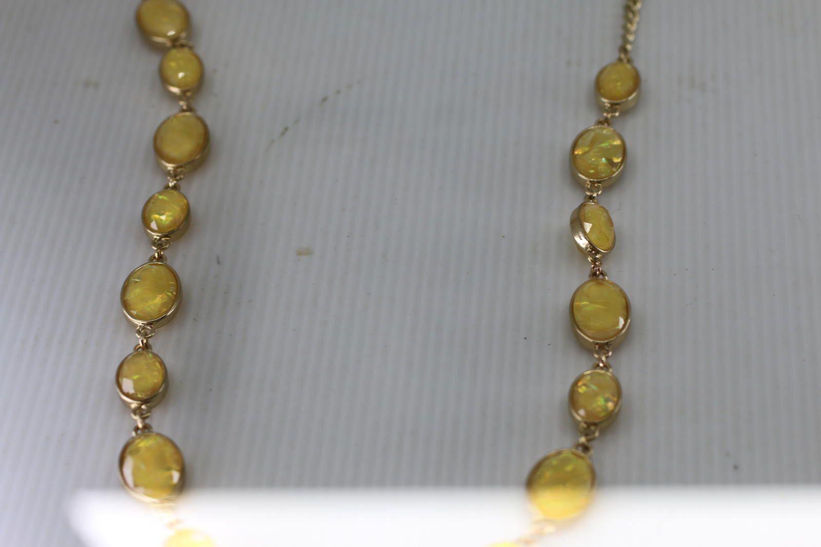 Unknown London Vintage Yellow Opal Necklace Gold Tone Oval Faceted Necklace Size ONE SIZE - 5 Thumbnail