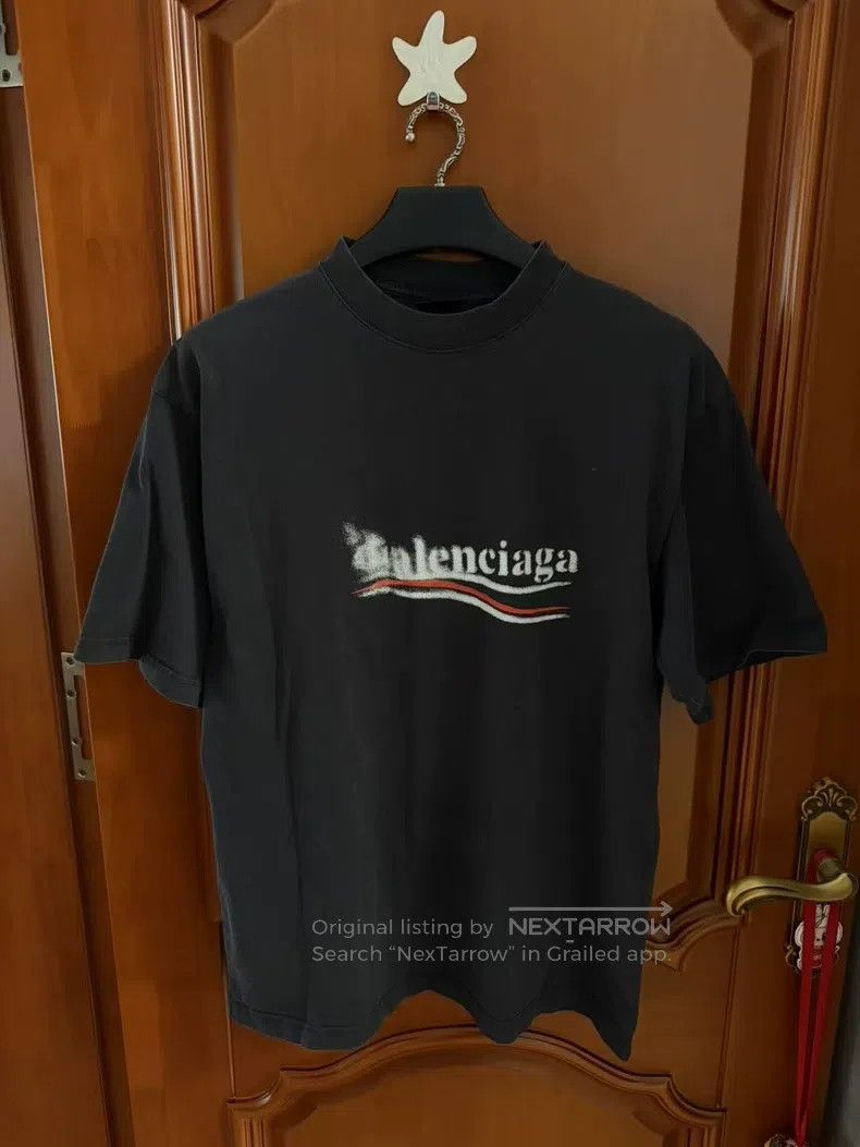 Balenciaga Balenciaga Black Blurred Wave Short Sleeve T-Shirt Size US S / EU 44-46 / 1 - 1 Thumbnail
