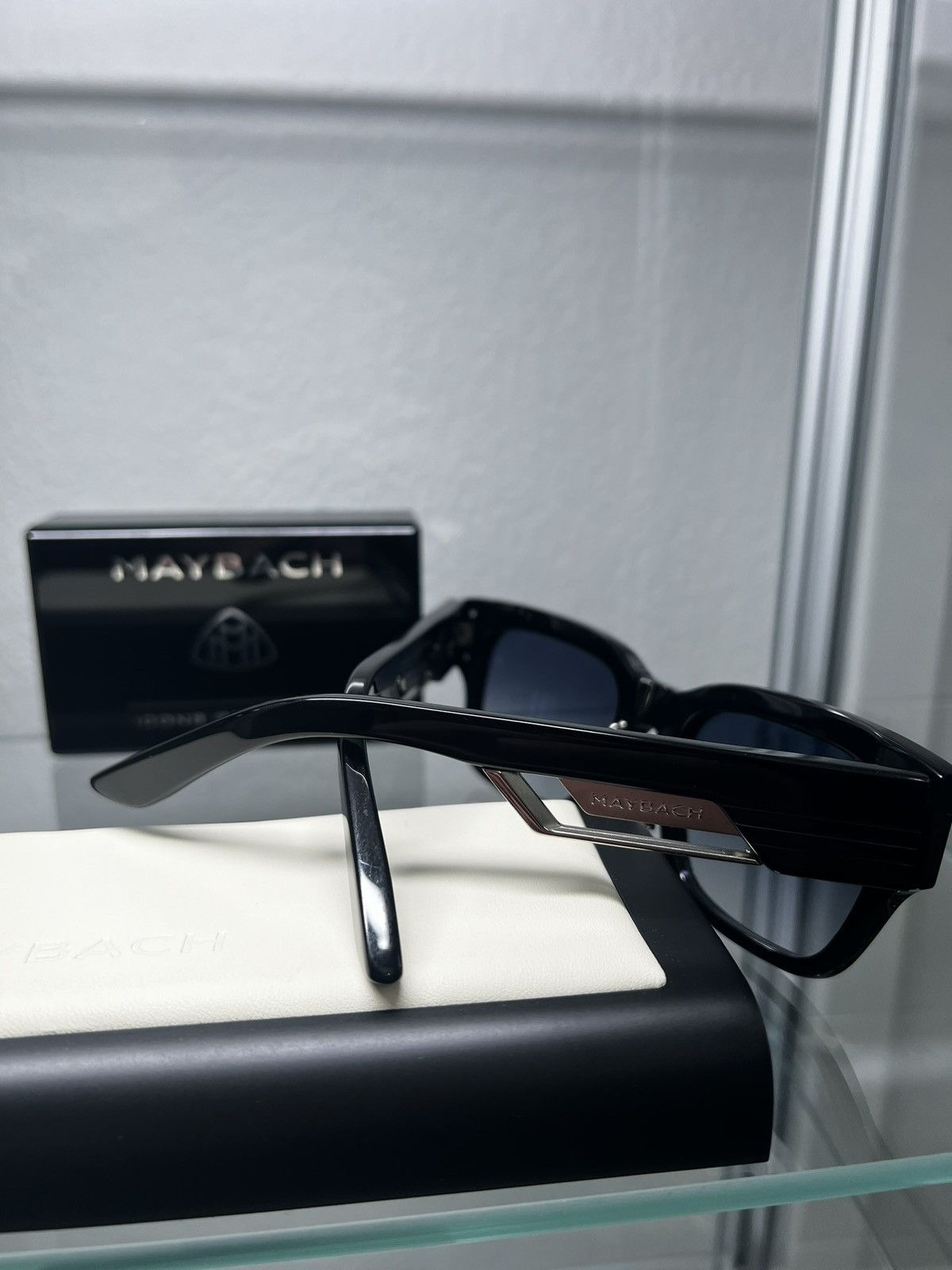 MAYBACH Eyewear Maybach The Rebel II Sunglasses Size ONE SIZE - 4 Thumbnail