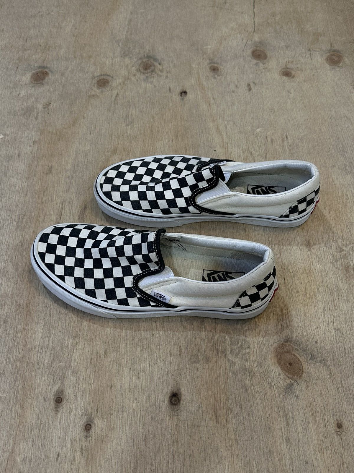 Vans Vans Classic Slip-On Checkerboard Shoe Size US 8 / EU 41 - 1 Thumbnail