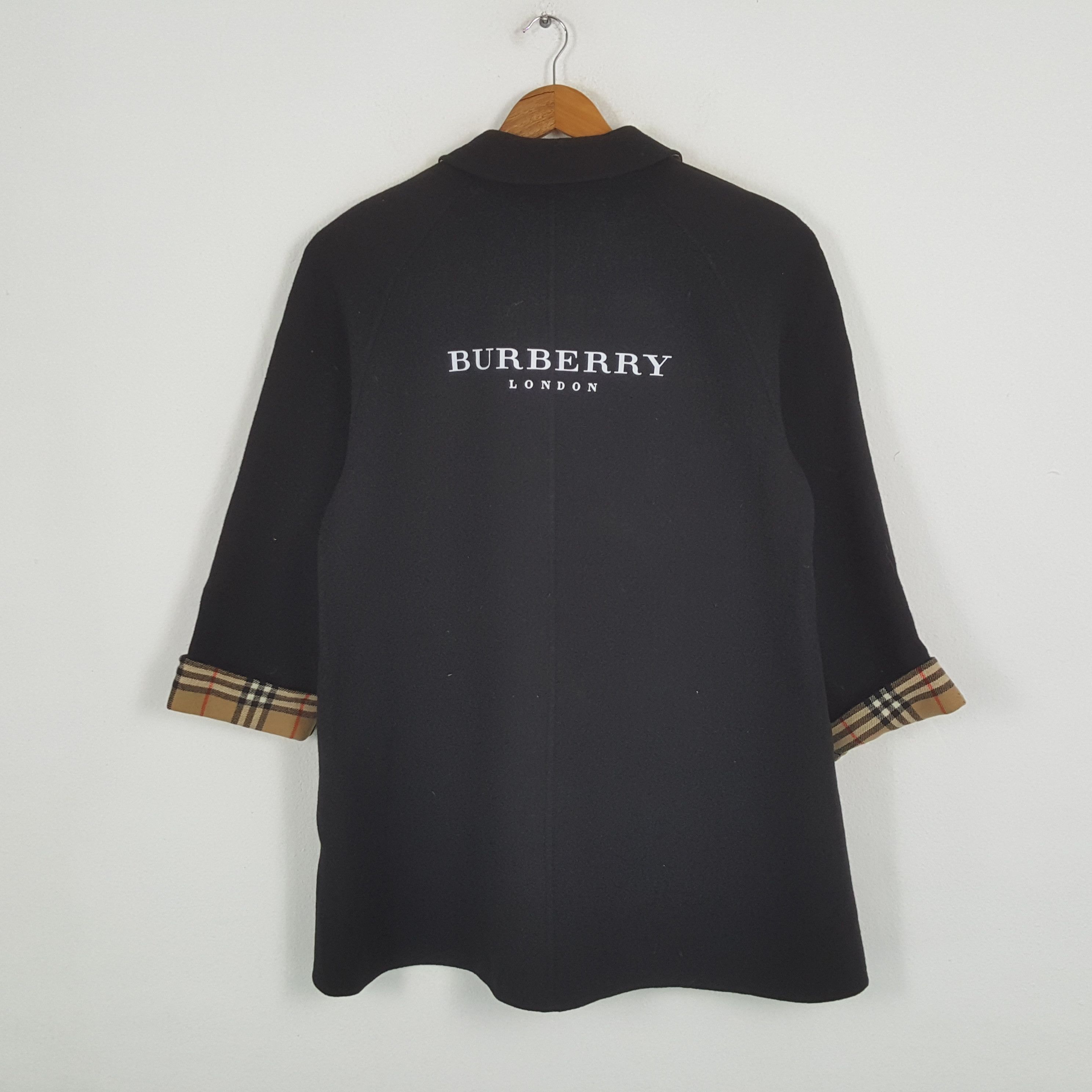 Burberry × Vintage Vintage BURBERRY LONDON Nova Check Fleece Long Jacket Size US L / EU 52-54 / 3 - 1 Thumbnail