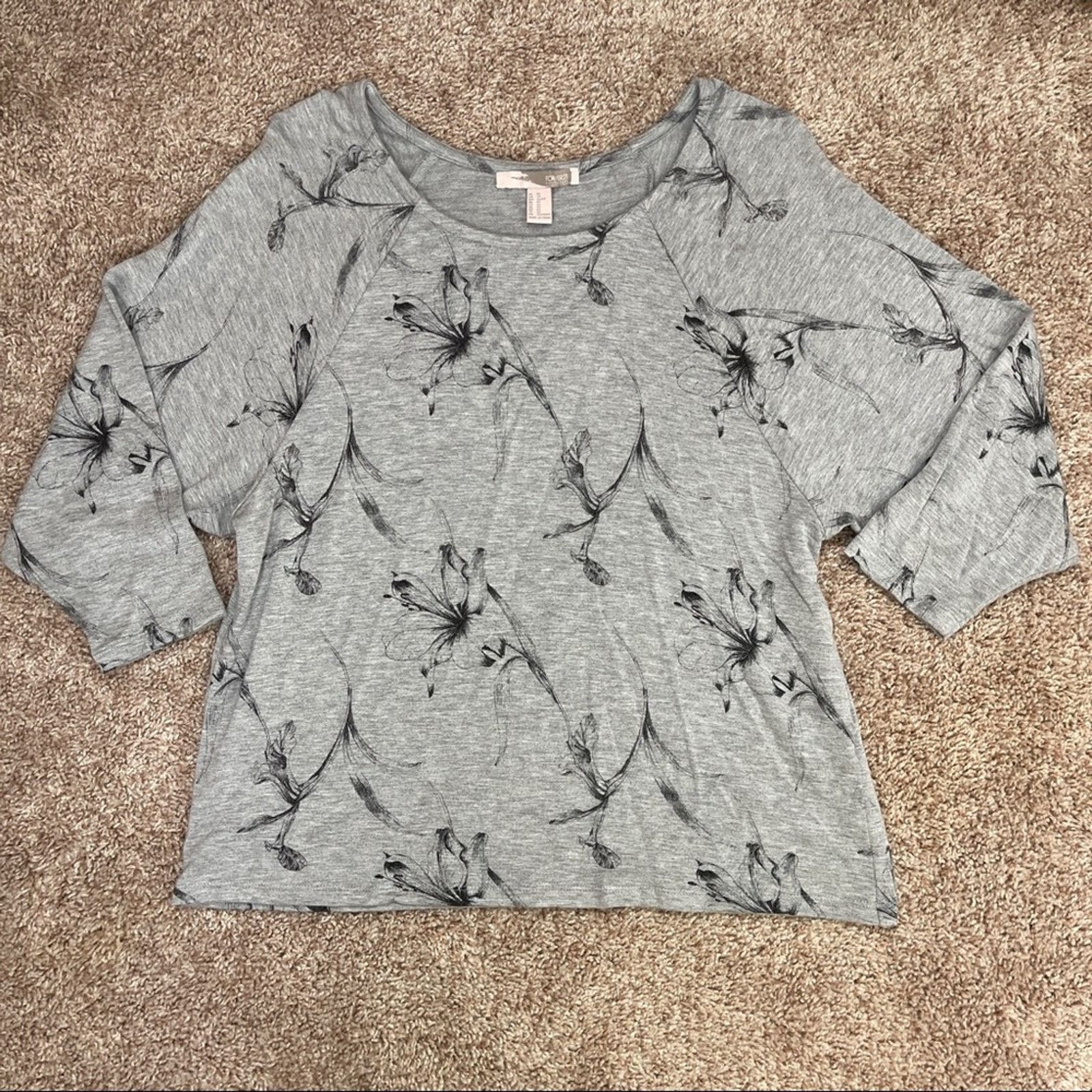 Forever 21 Forever 21 Heather Grey Floral Slouch Dolman Sleeve Shirt XS Size XS / US 0-2 / IT 36-38 - 12 Thumbnail