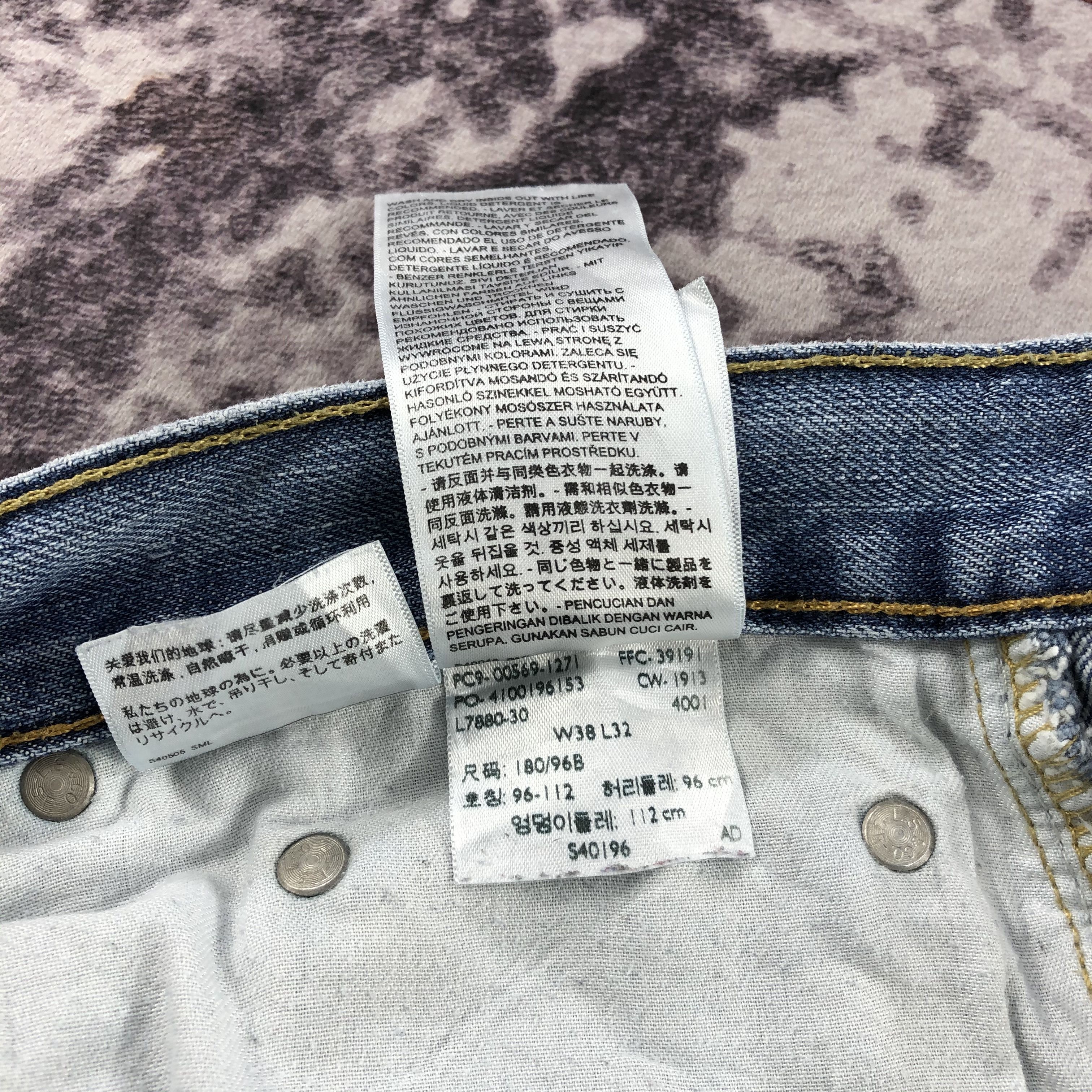 Levi's × Vintage Vintage Blue Wash Levis Jeans-JM2520 Size US 41 - 18 Thumbnail