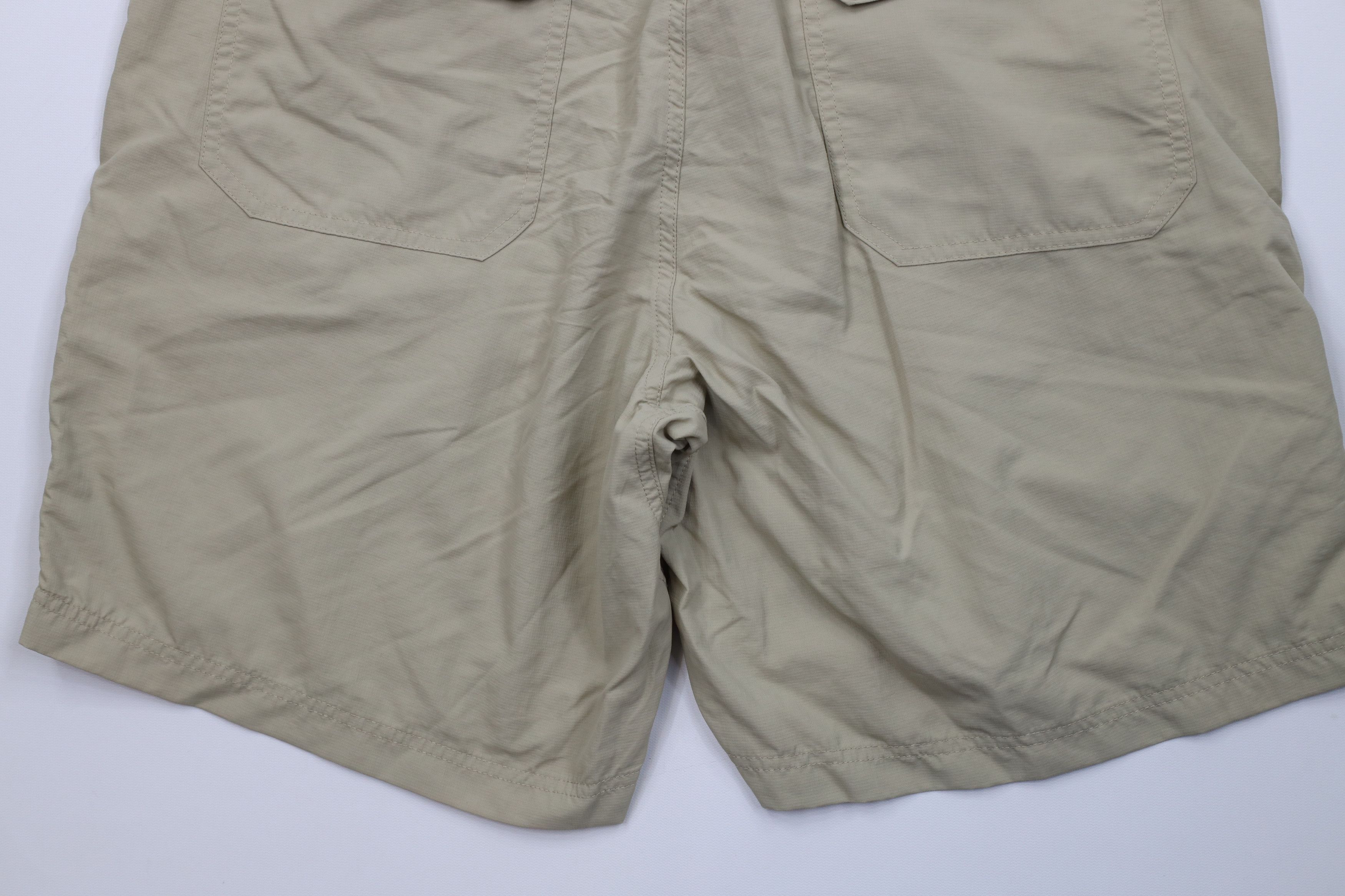L.L. Bean Vintage LL Bean Outdoor Hiking Trekking Shorts Beige Nylon Size US 34 / EU 50 - 11 Thumbnail