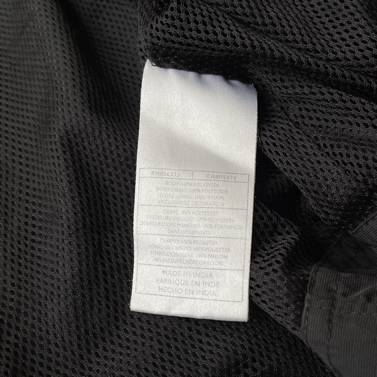 Nike Vintage Nike Sportswear Windbreaker Spellout Track Jacket Size US L / EU 52-54 / 3 - 14 Thumbnail