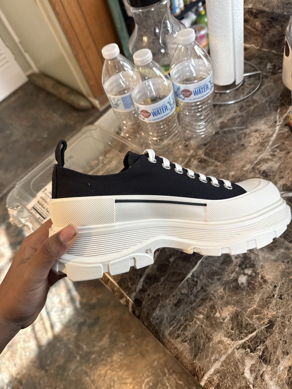 Alexander McQueen Black and White Lace Up Canvas 9.5 Size US 9.5 / EU 42-43 - 6 Thumbnail