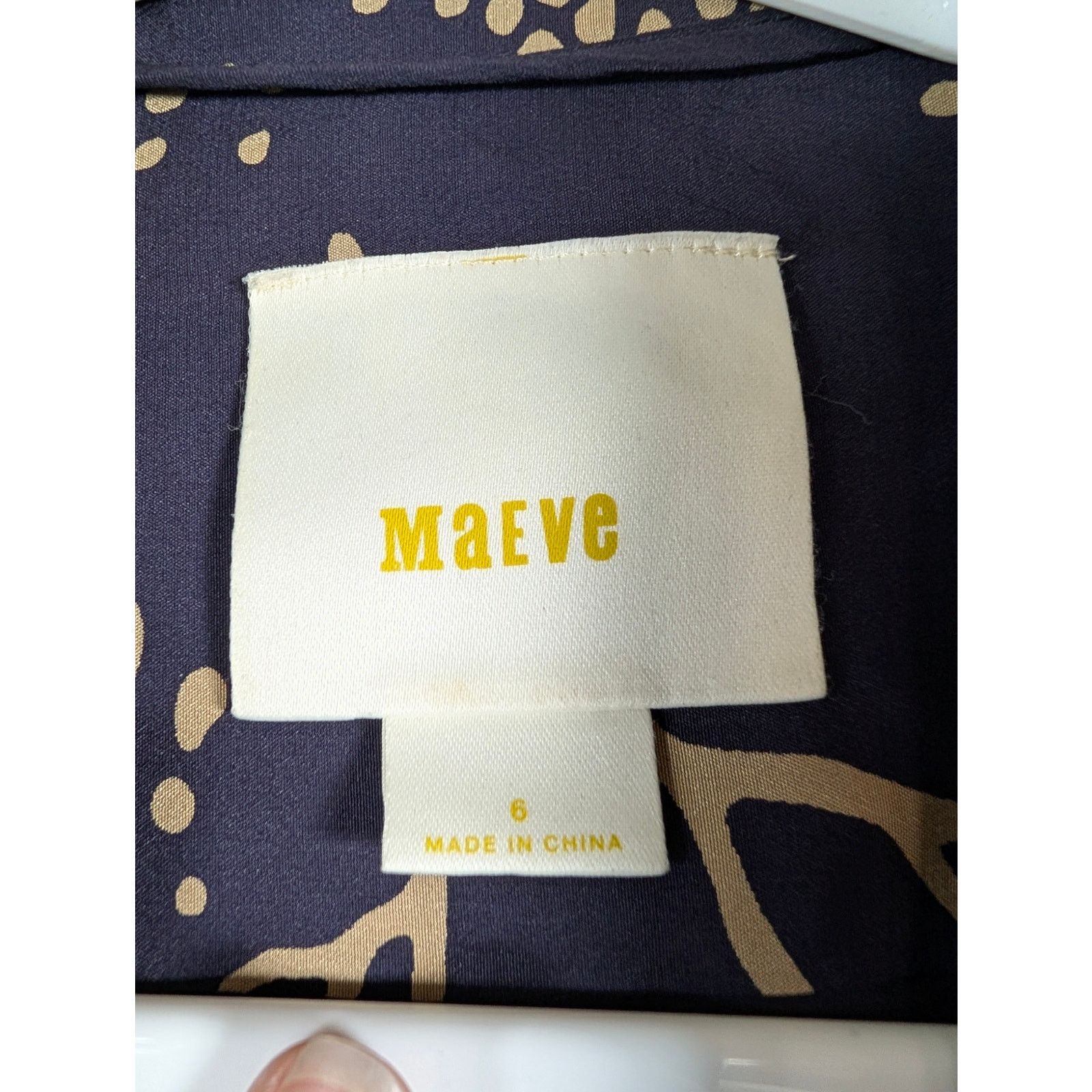 Anthropologie Anthropologie Maeve Silk Button-Down Wrap Navy Gold Dress Size M / US 6-8 / IT 42-44 - 4 Thumbnail