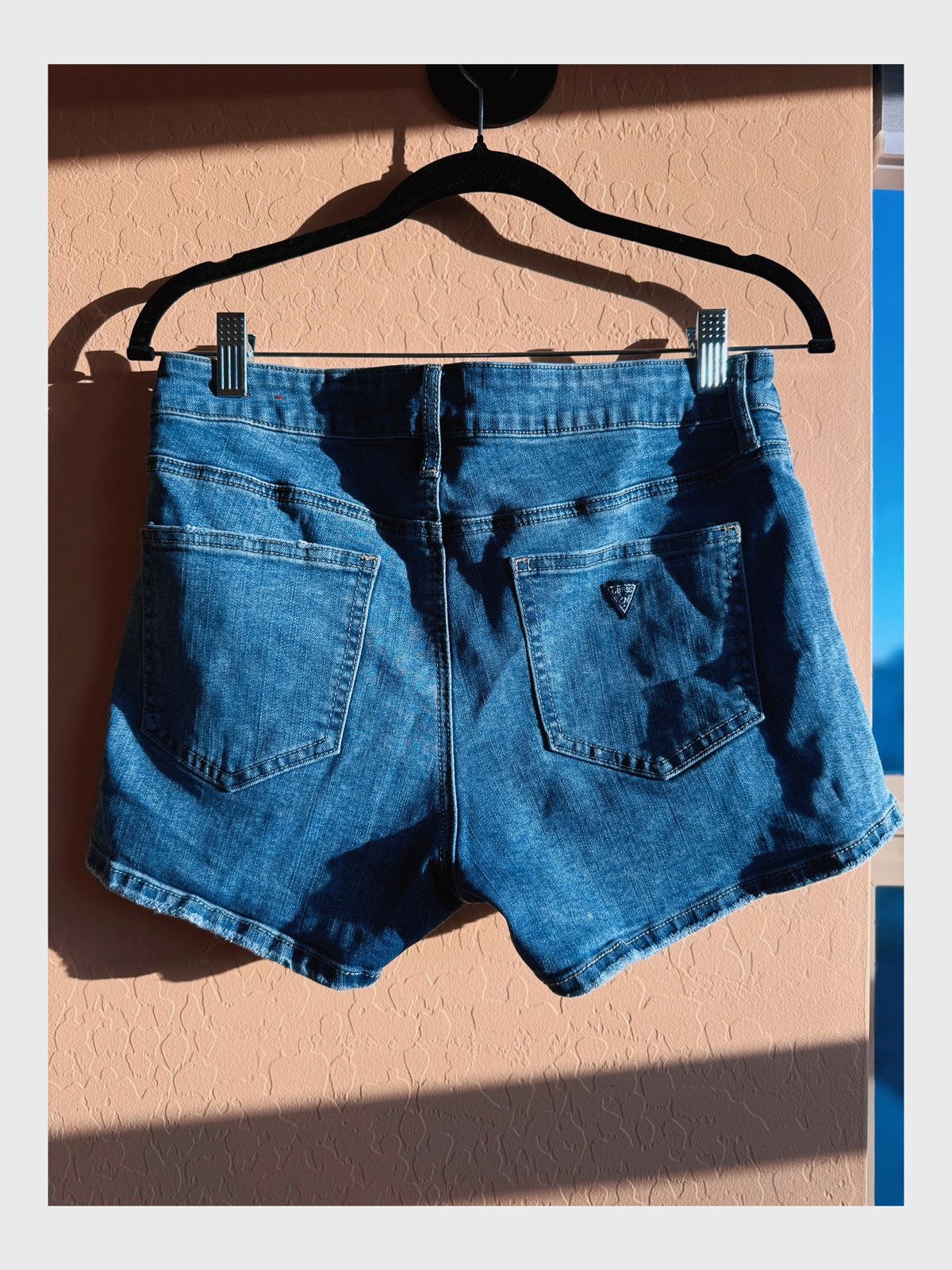Guess GUESS Denim Shorts with Side Stripes - Sporty Retro Vibe Size 27" / US 4 / IT 40 - 5 Thumbnail